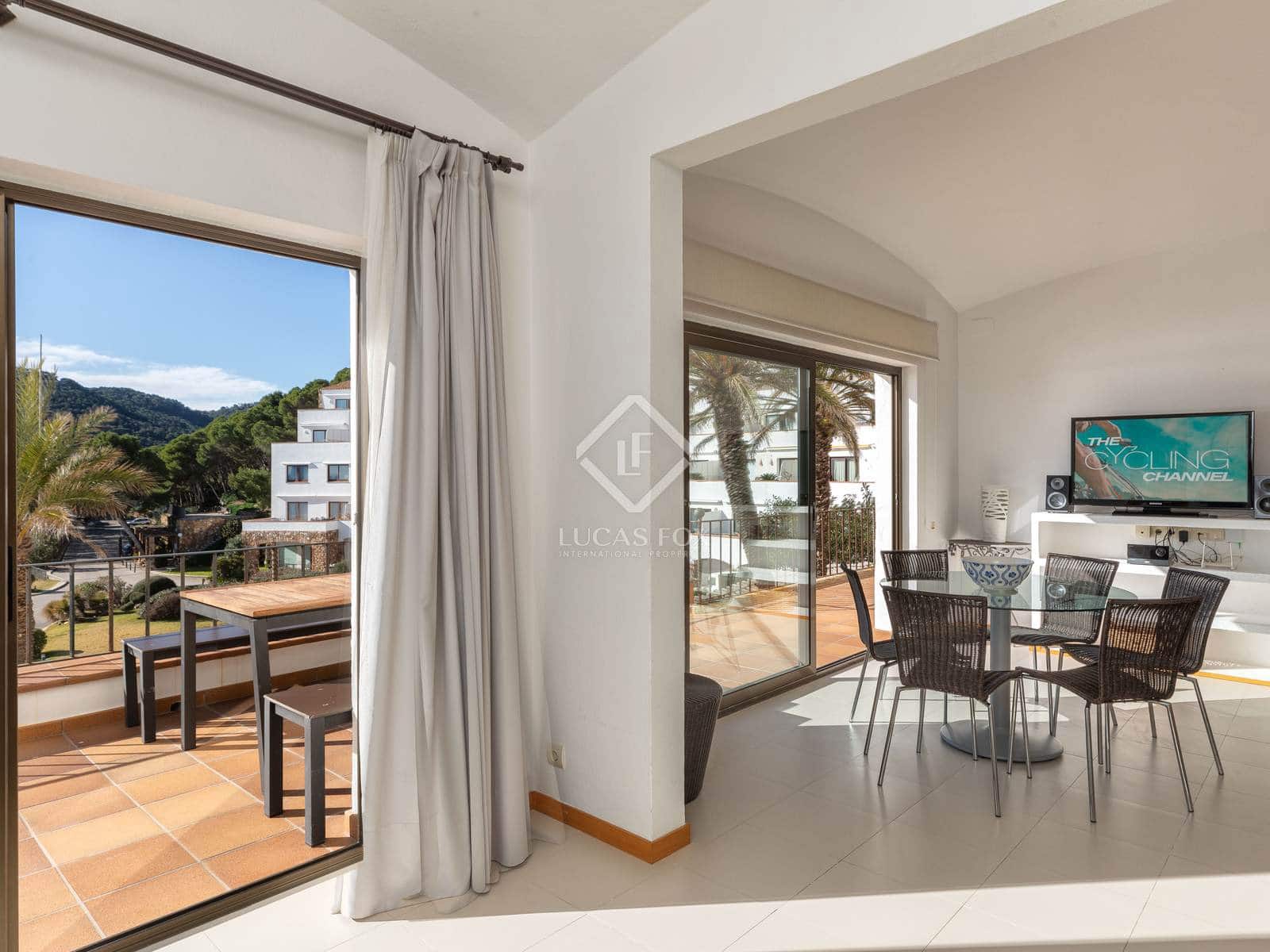 2 slaapkamer Appartement te koop in Begur met zwembad garage - € 890.000 (Ref: 8815091)
