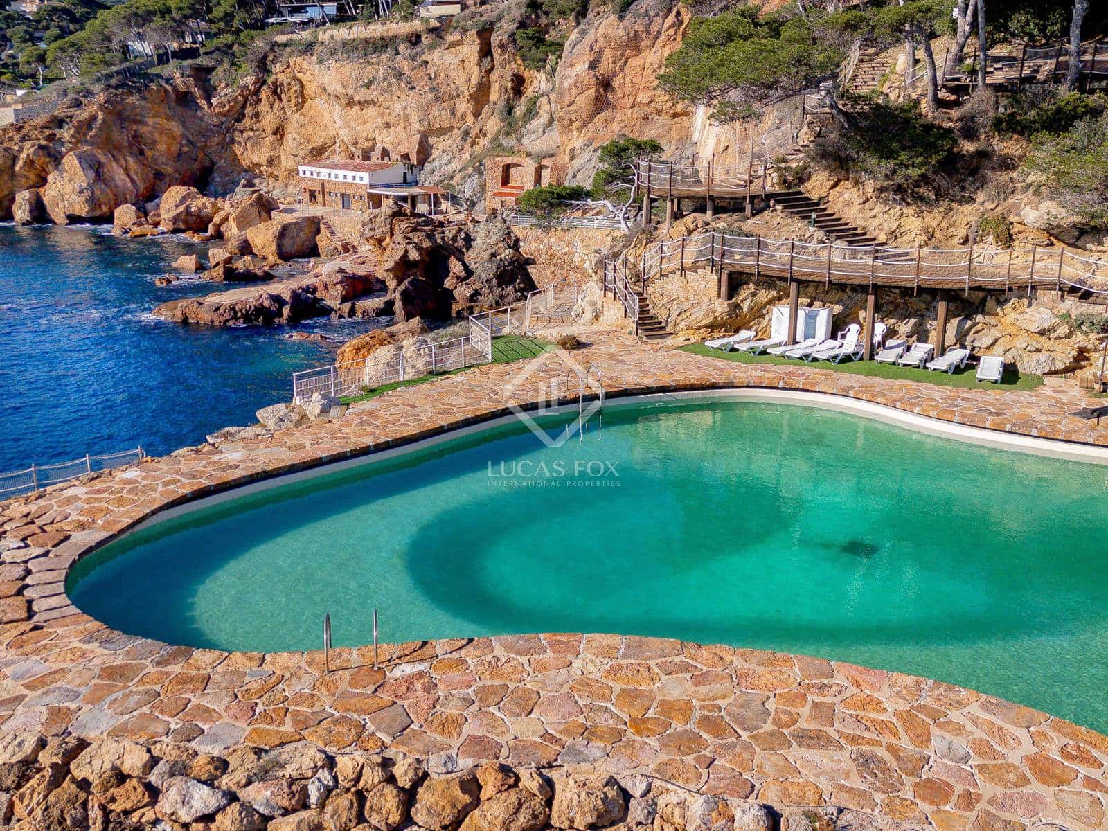 2 slaapkamer Appartement te koop in Begur met zwembad garage - € 890.000 (Ref: 8815091)