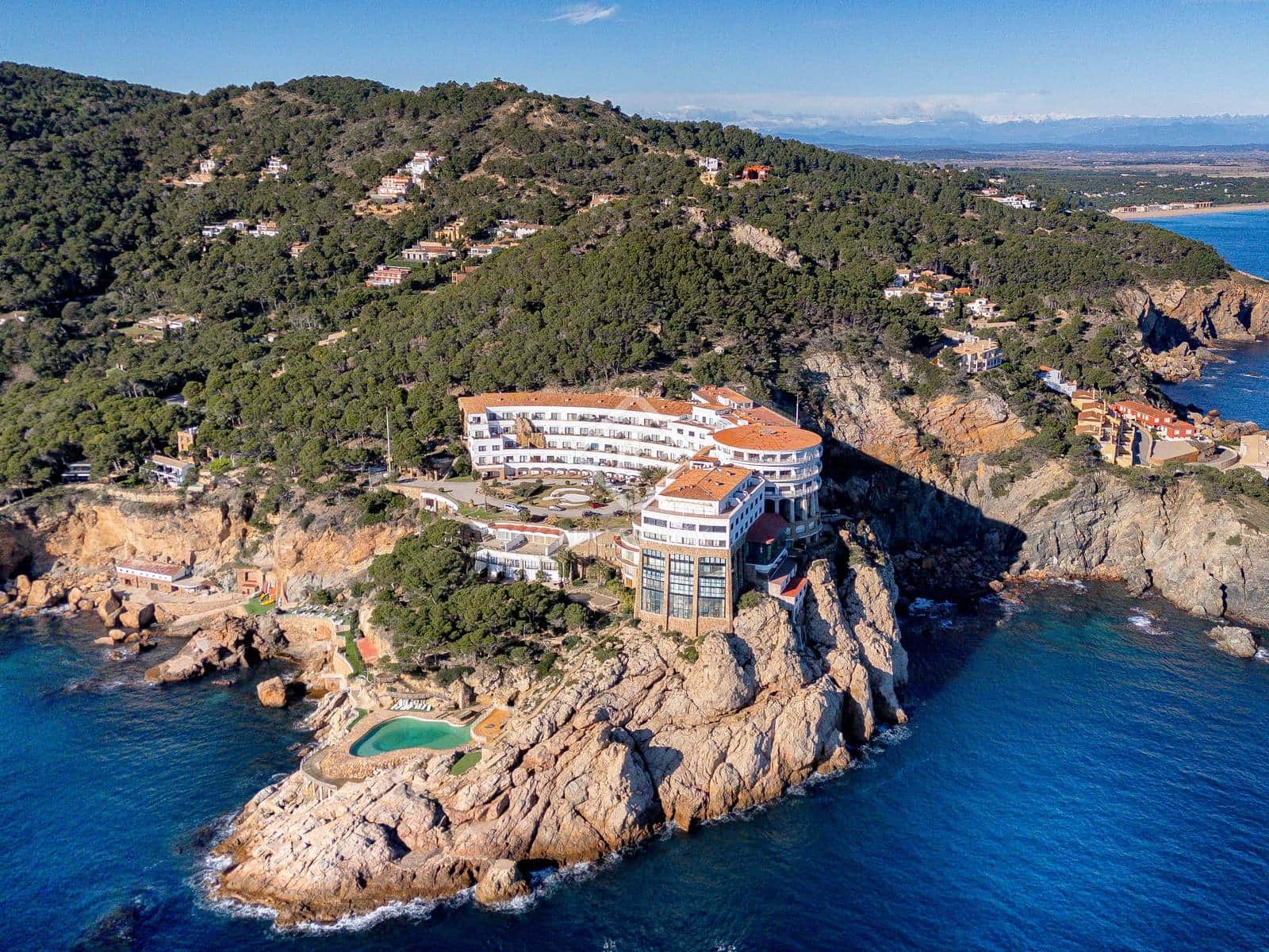 2 slaapkamer Appartement te koop in Begur met zwembad garage - € 890.000 (Ref: 8815091)