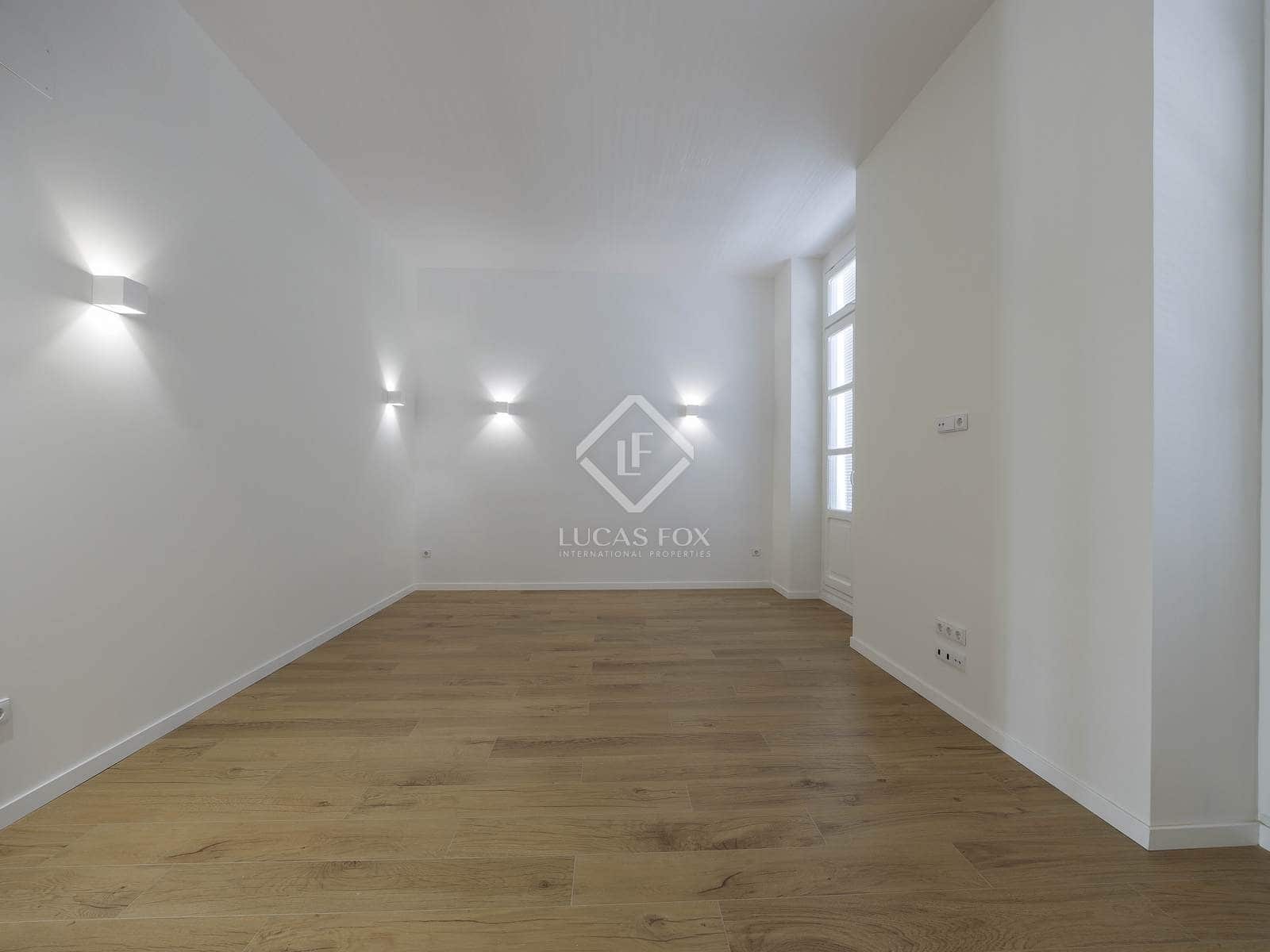 3 bedroom Apartment for rent in Valencia city - € 3,000 (Ref: 8815094)