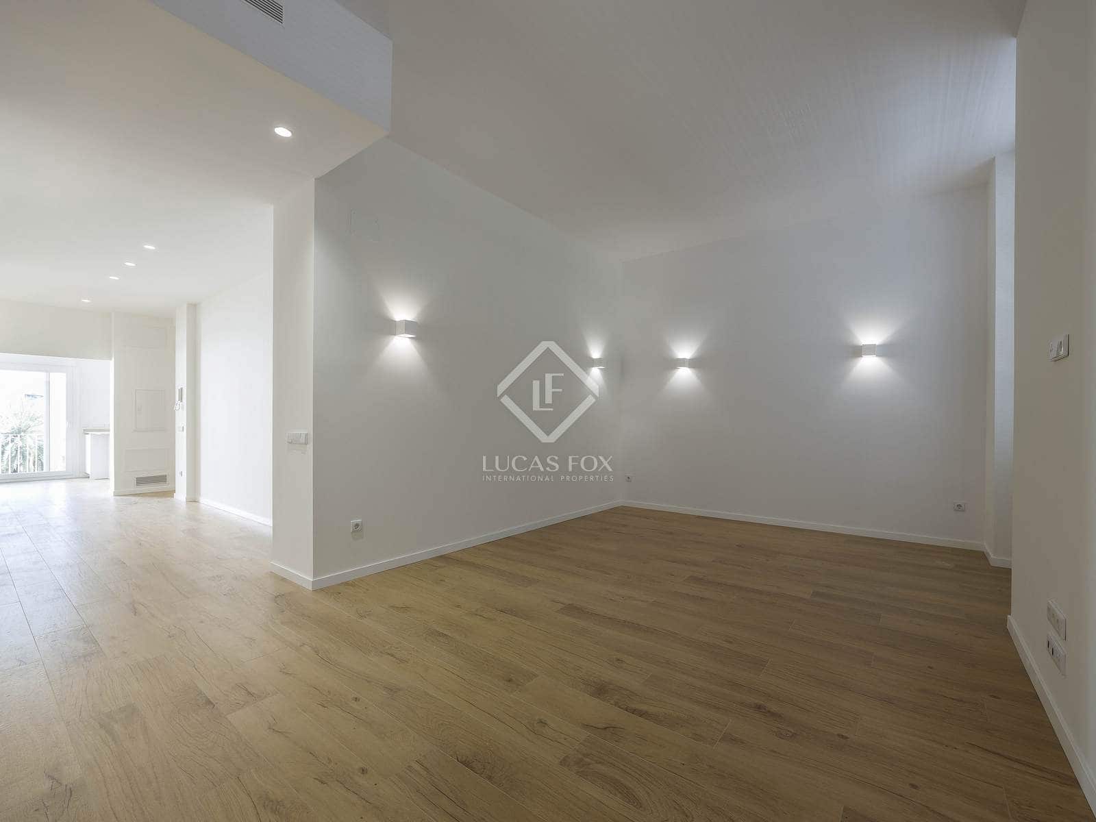 3 bedroom Apartment for rent in Valencia city - € 3,000 (Ref: 8815094)