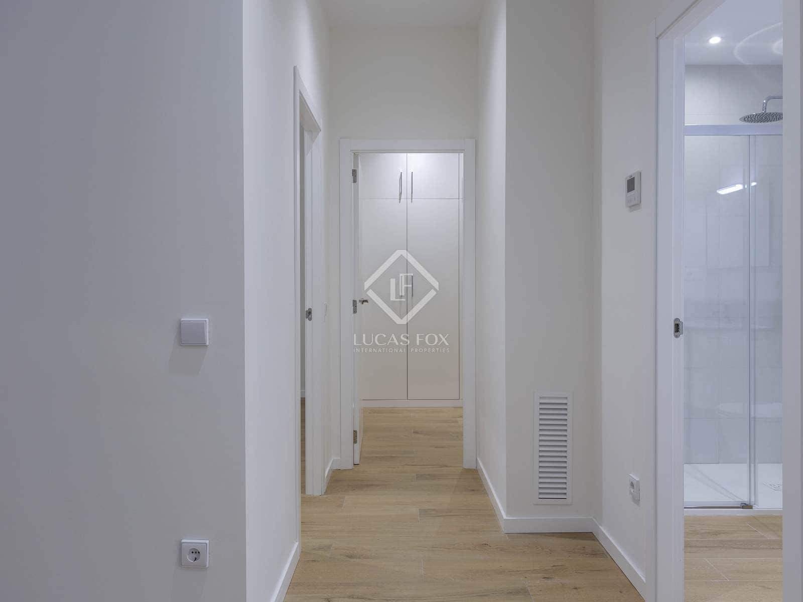 3 bedroom Apartment for rent in Valencia city - € 3,000 (Ref: 8815094)