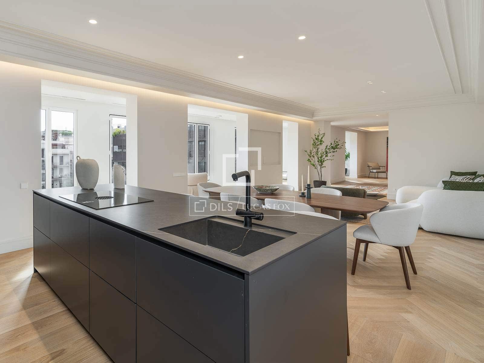 4 quarto Apartamento para venda em Barcelona cidade - 2 650 000 € (Ref: 8816436)