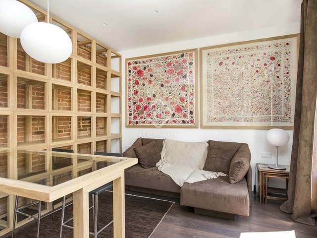 1 soveværelse Lejlighed til leje i Barcelona by - € 1.500 (Ref: 8816788)