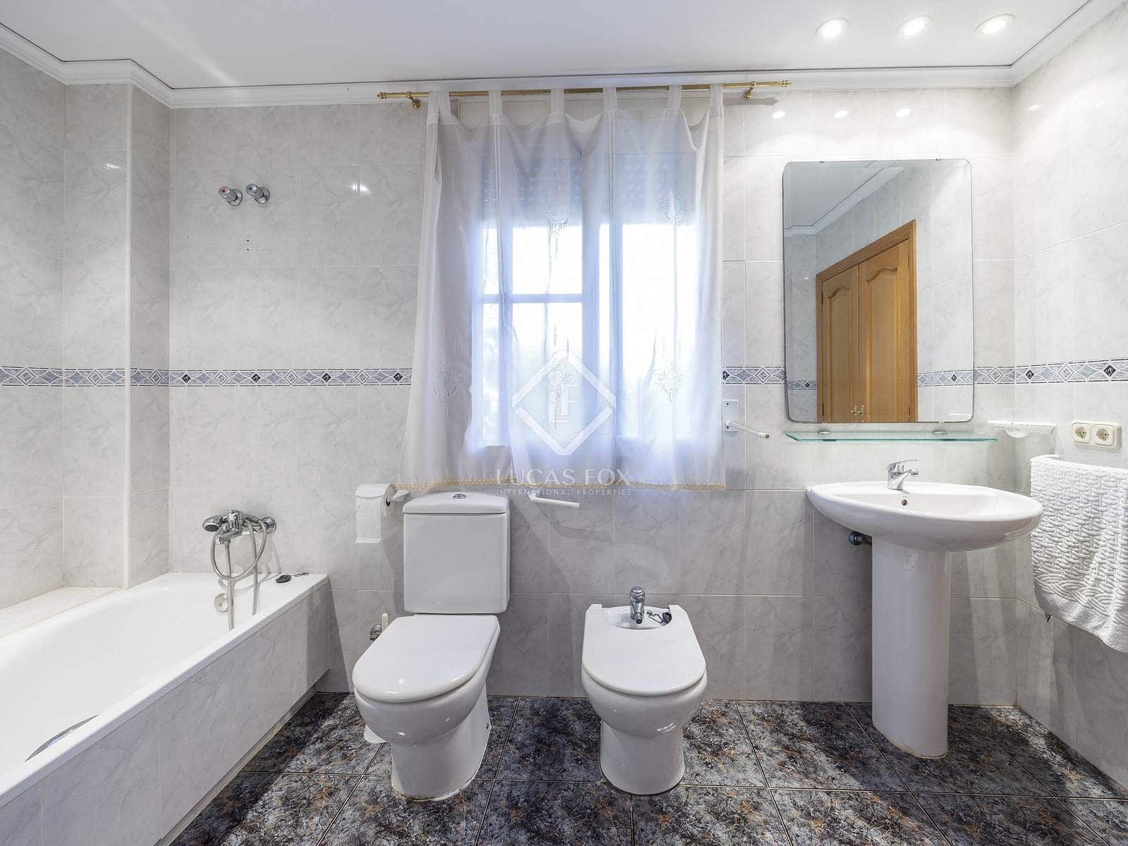 5 soveværelse Villa til salg i Pucol med swimmingpool garage - € 1.800.000 (Ref: 8820895)