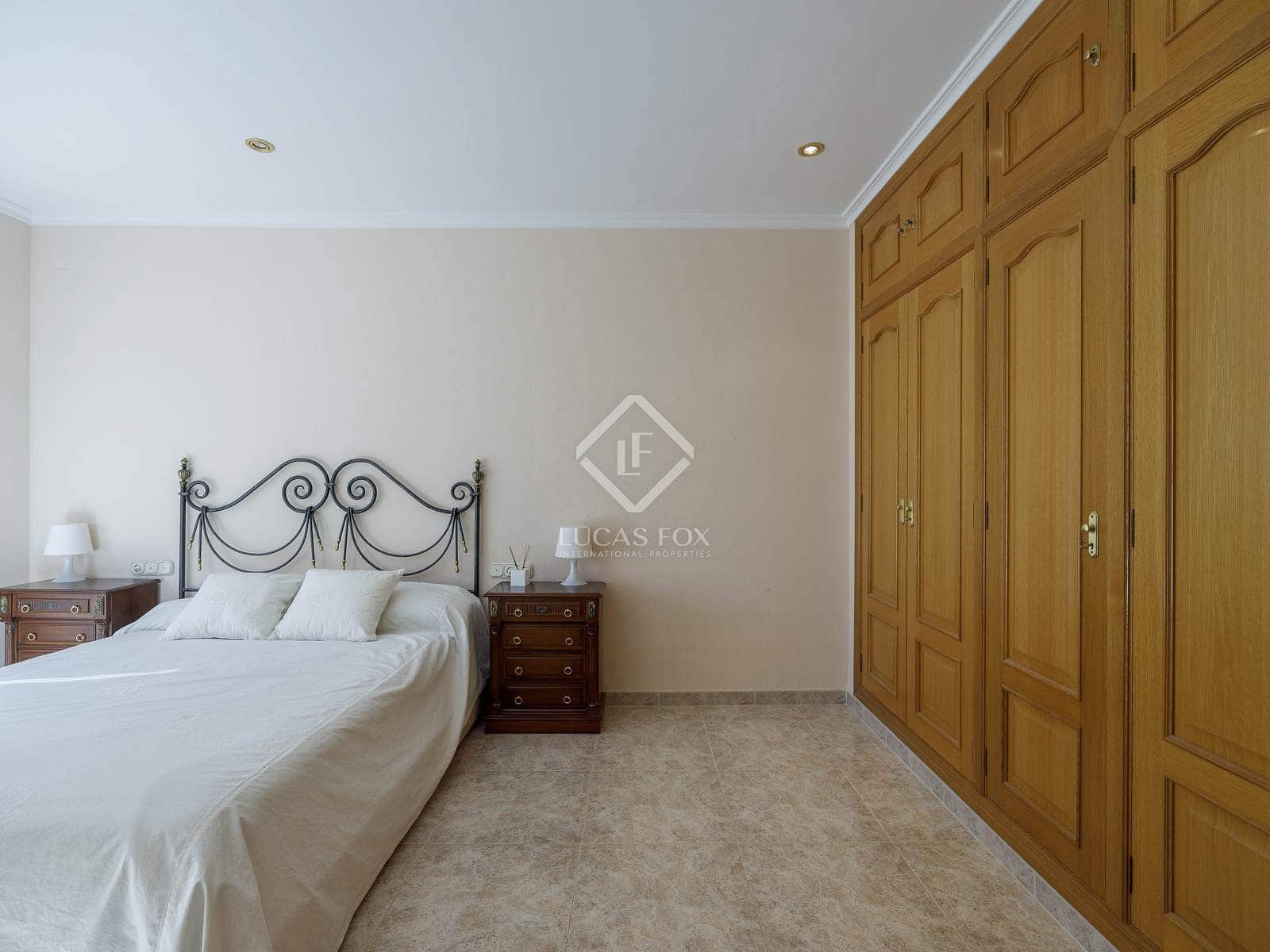 5 soveværelse Villa til salg i Pucol med swimmingpool garage - € 1.800.000 (Ref: 8820895)