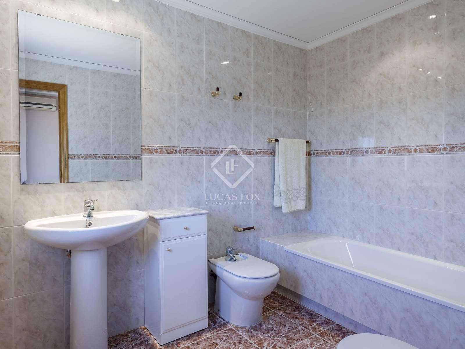 5 soveværelse Villa til salg i Pucol med swimmingpool garage - € 1.800.000 (Ref: 8820895)