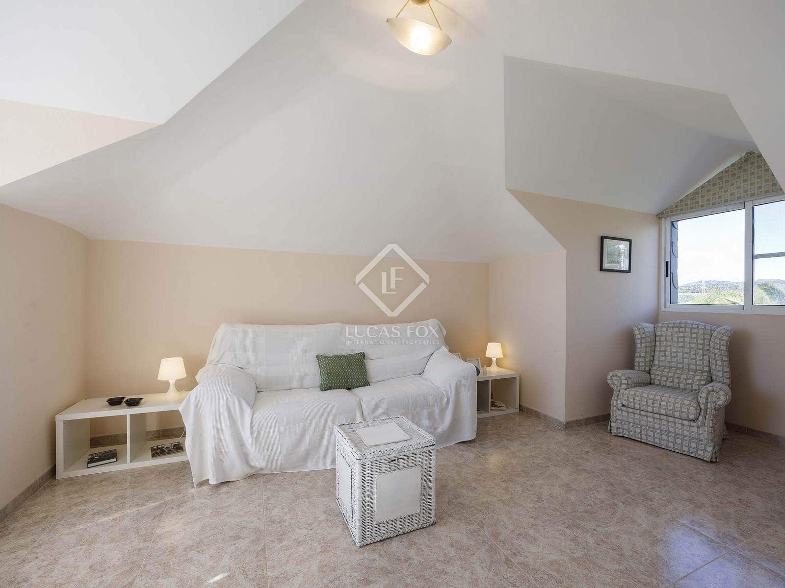 5 soveværelse Villa til salg i Pucol med swimmingpool garage - € 1.800.000 (Ref: 8820895)