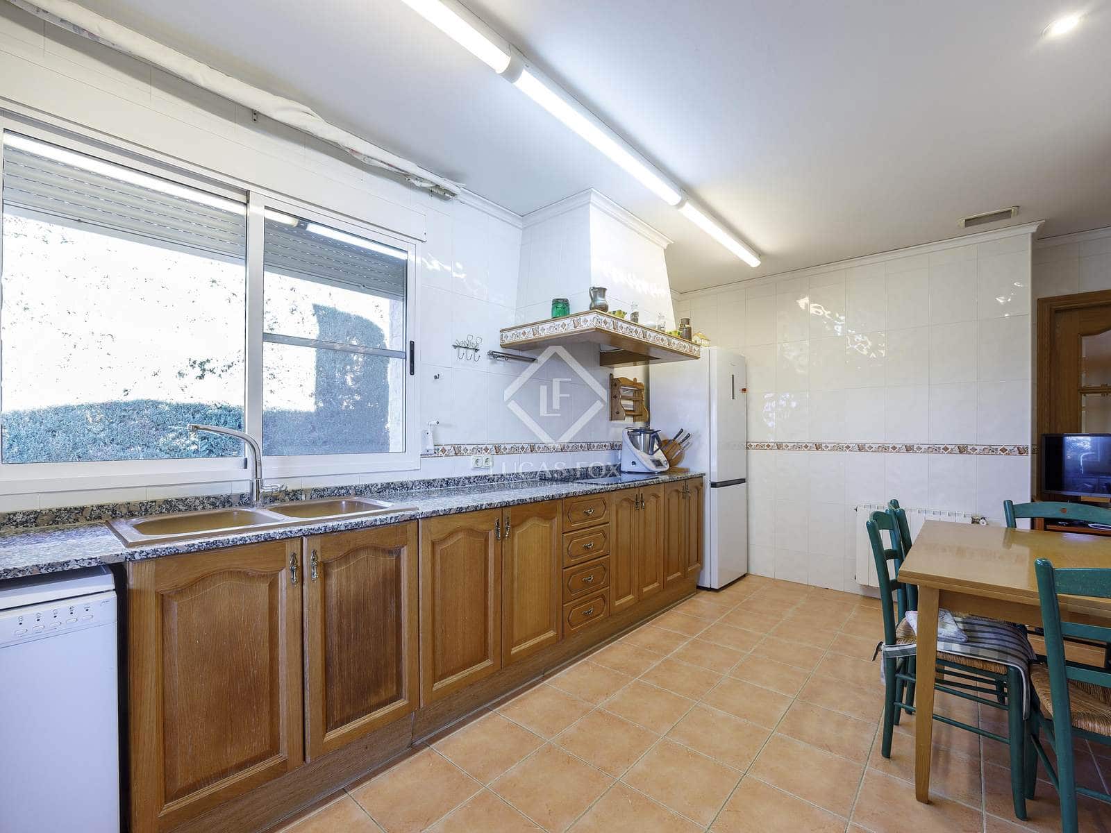 5 soveværelse Villa til salg i Pucol med swimmingpool garage - € 1.800.000 (Ref: 8820895)