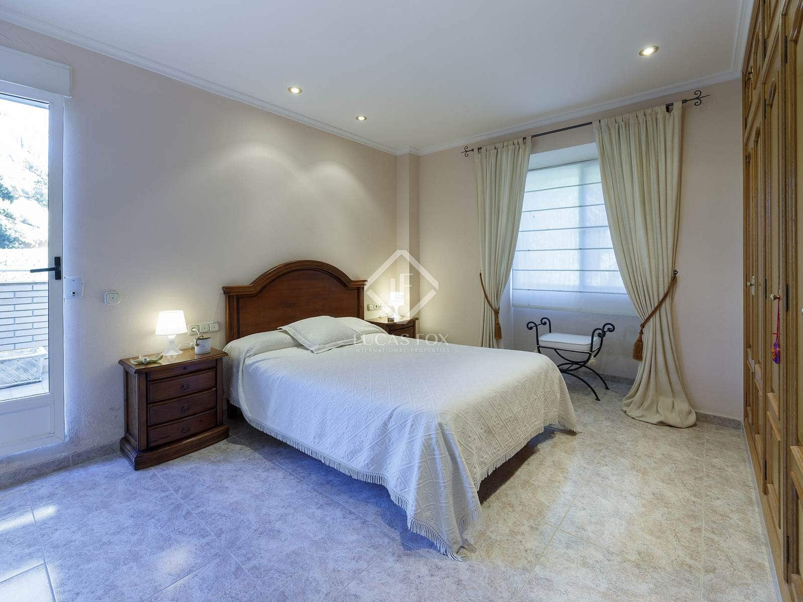 5 soveværelse Villa til salg i Pucol med swimmingpool garage - € 1.800.000 (Ref: 8820895)