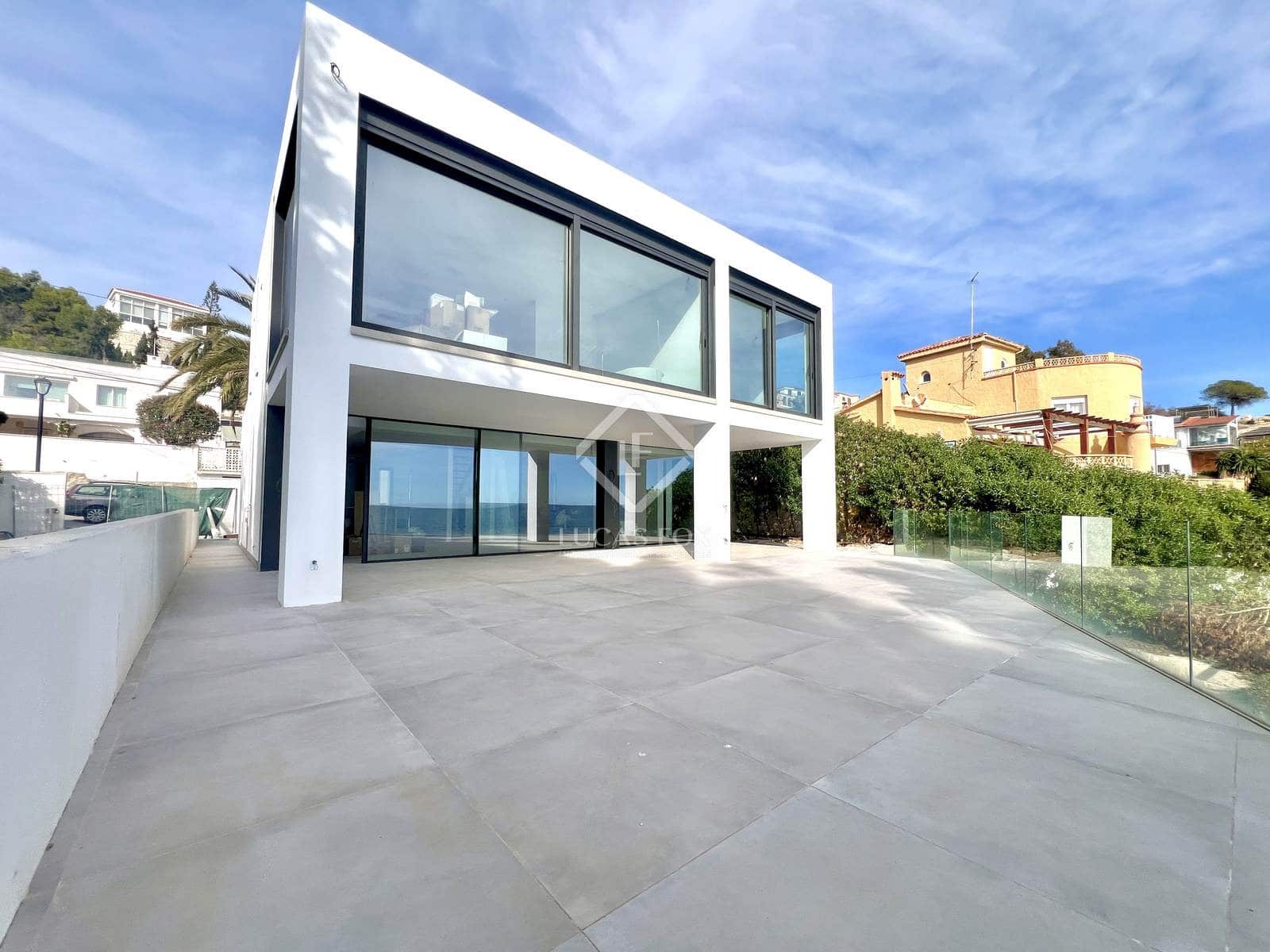 5 soveværelse Villa til salg i El Campello med swimmingpool - € 2.700.000 (Ref: 8824440)