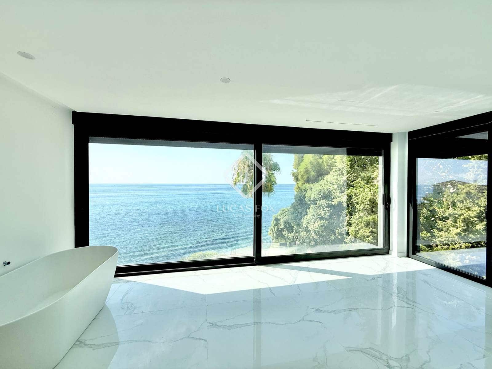 5 soveværelse Villa til salg i El Campello med swimmingpool - € 2.700.000 (Ref: 8824440)