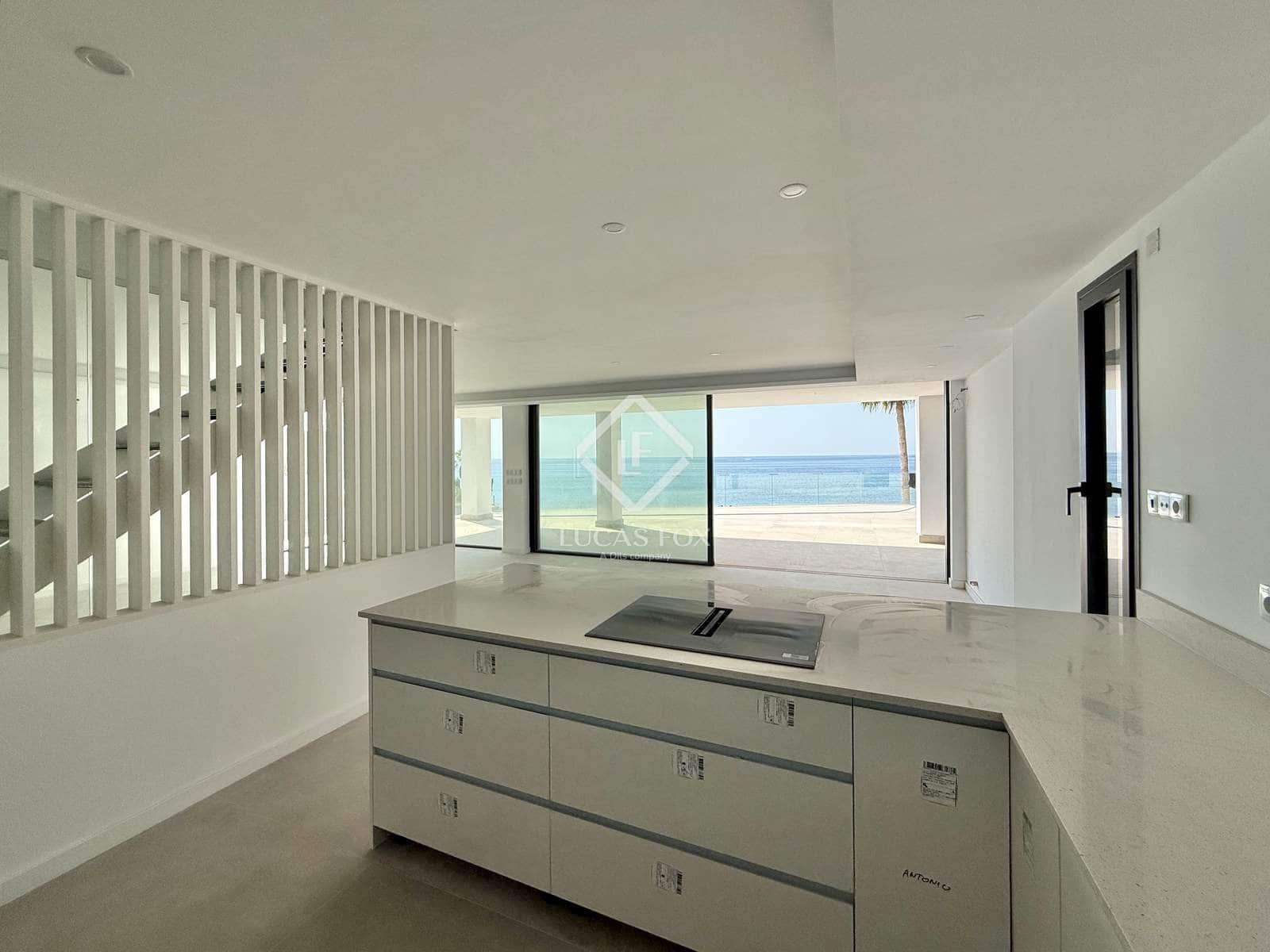 5 soveværelse Villa til salg i El Campello med swimmingpool - € 2.700.000 (Ref: 8824440)