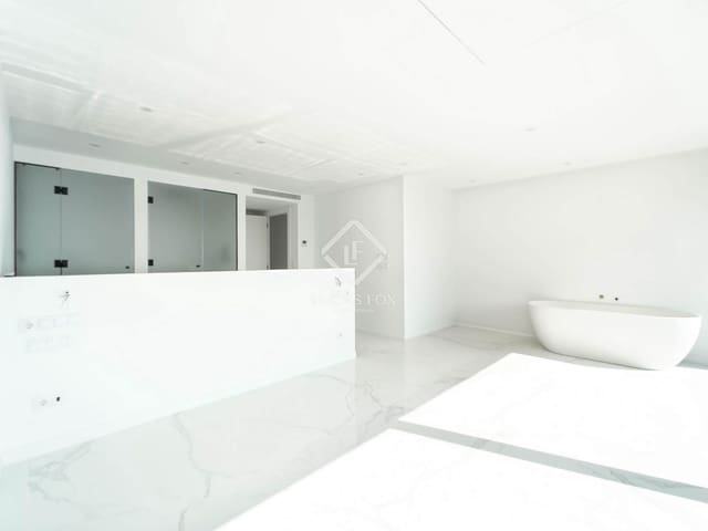 5 soveværelse Villa til salg i El Campello med swimmingpool - € 2.700.000 (Ref: 8824440)