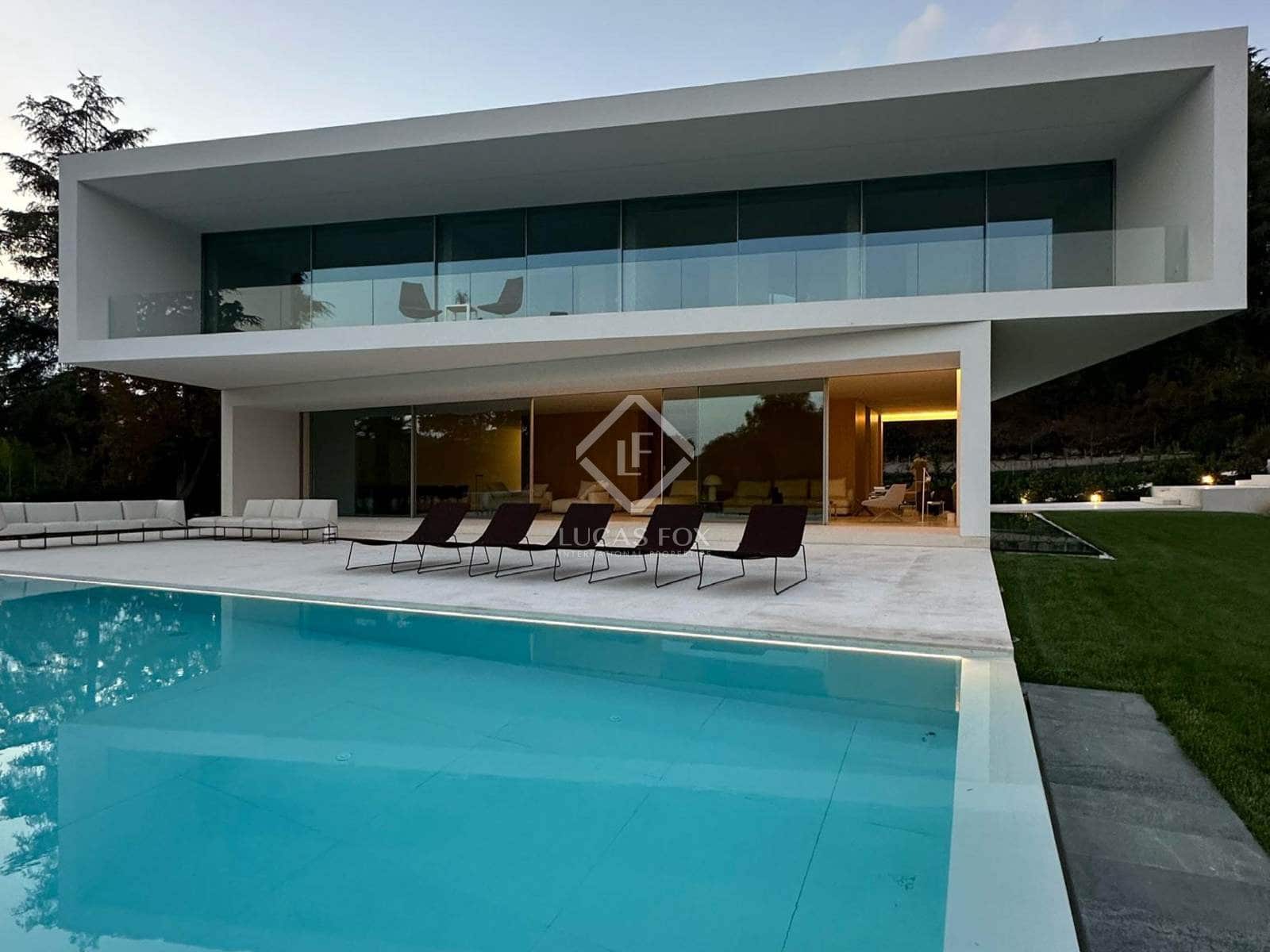 6 soveværelse Villa til salg i Madrid by med swimmingpool garage - € 10.500.000 (Ref: 8824445)