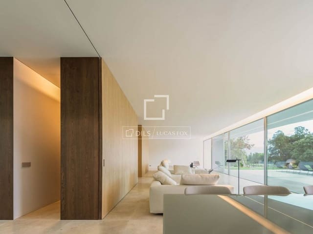 6 bedroom Villa for sale in Alcobendas with pool garage - € 10,500,000 (Ref: 8824445)