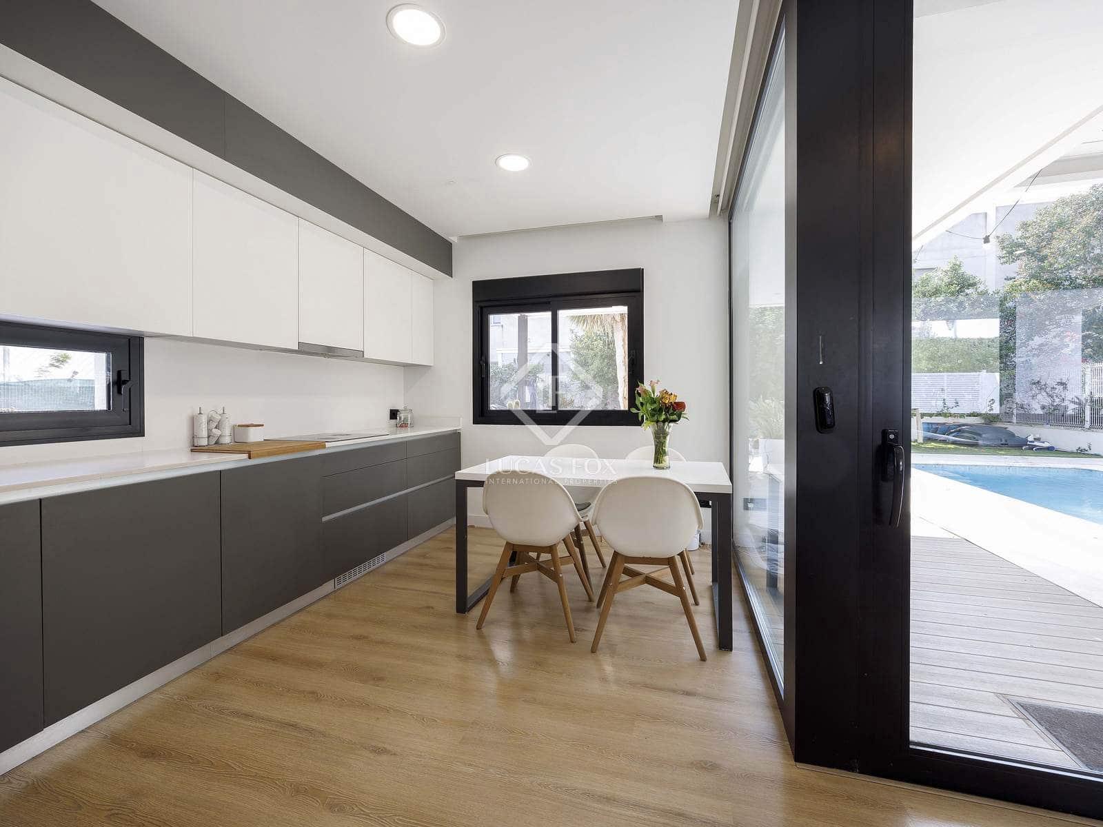 4 bedroom Villa for sale in Masarrochos / Massarrojos with pool garage - € 850,000 (Ref: 8824446)