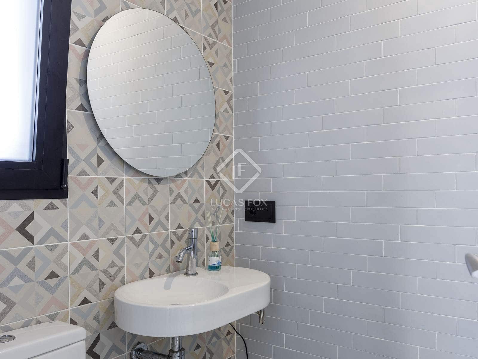 4 bedroom Villa for sale in Masarrochos / Massarrojos with pool garage - € 850,000 (Ref: 8824446)