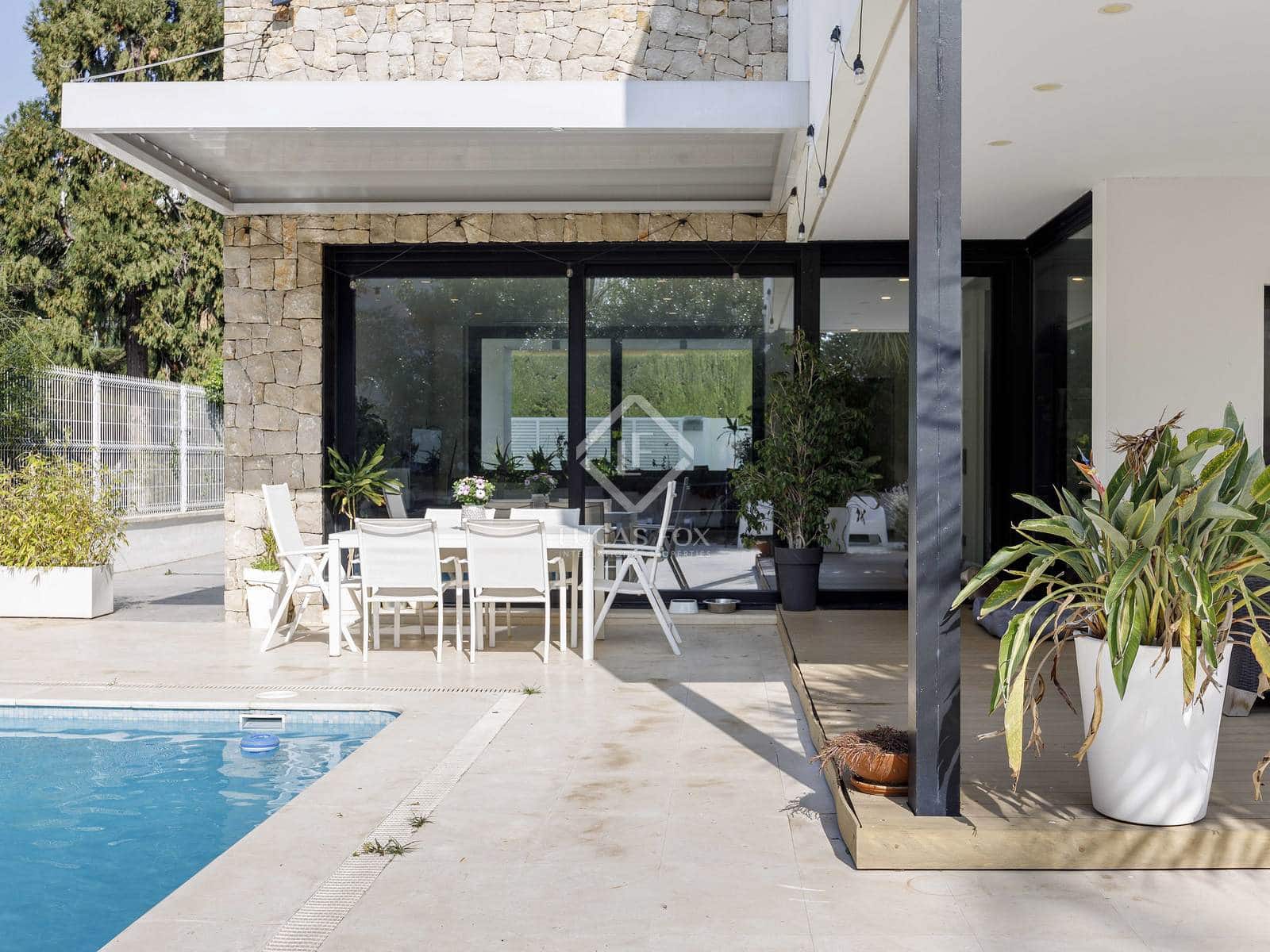 4 bedroom Villa for sale in Masarrochos / Massarrojos with pool garage - € 850,000 (Ref: 8824446)