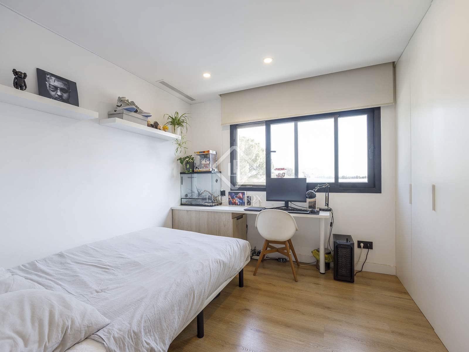 4 bedroom Villa for sale in Masarrochos / Massarrojos with pool garage - € 850,000 (Ref: 8824446)