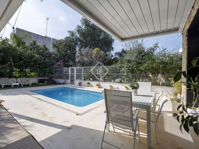 4 bedroom Villa for sale in Masarrochos / Massarrojos, Valencia city with pool garage - € 850,000 (Ref: 8824446)
