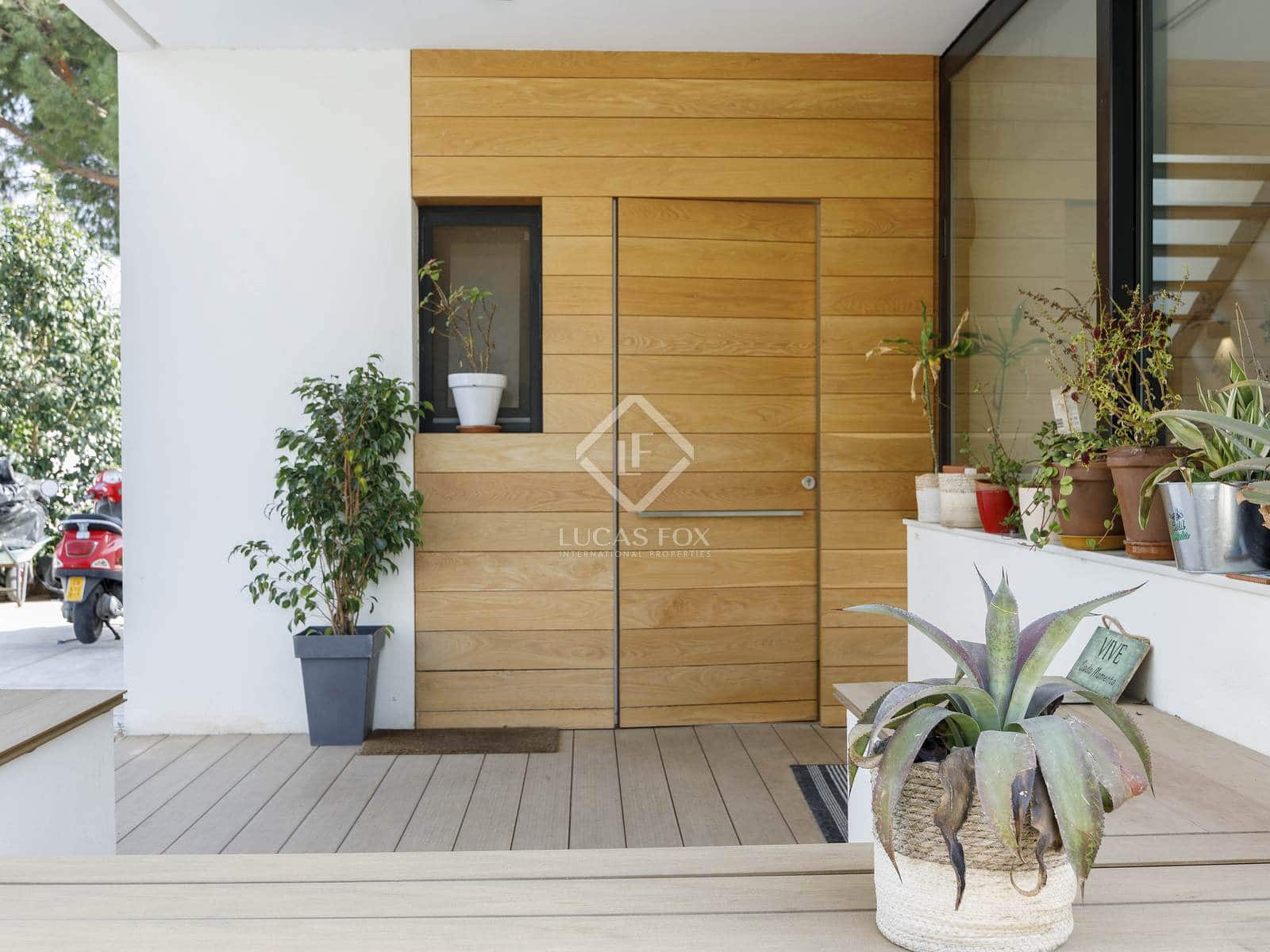 4 bedroom Villa for sale in Masarrochos / Massarrojos with pool garage - € 850,000 (Ref: 8824446)