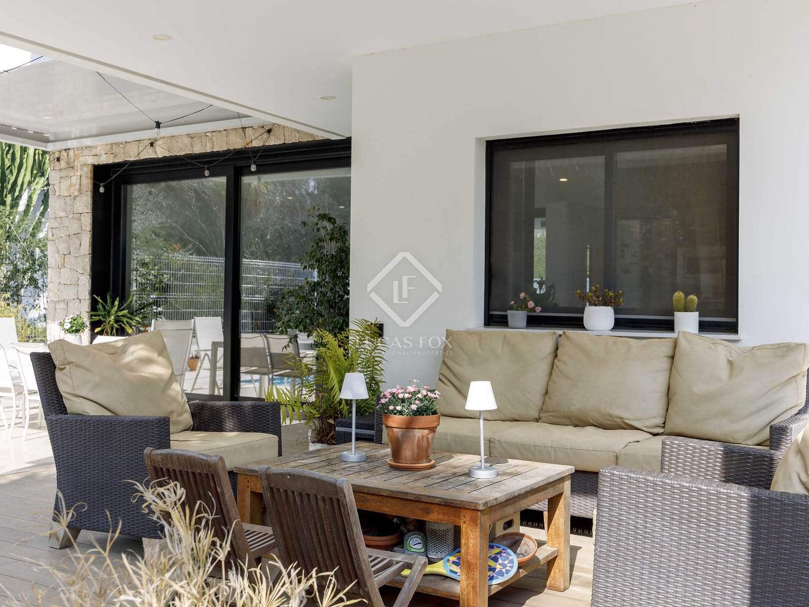 4 bedroom Villa for sale in Masarrochos / Massarrojos with pool garage - € 850,000 (Ref: 8824446)