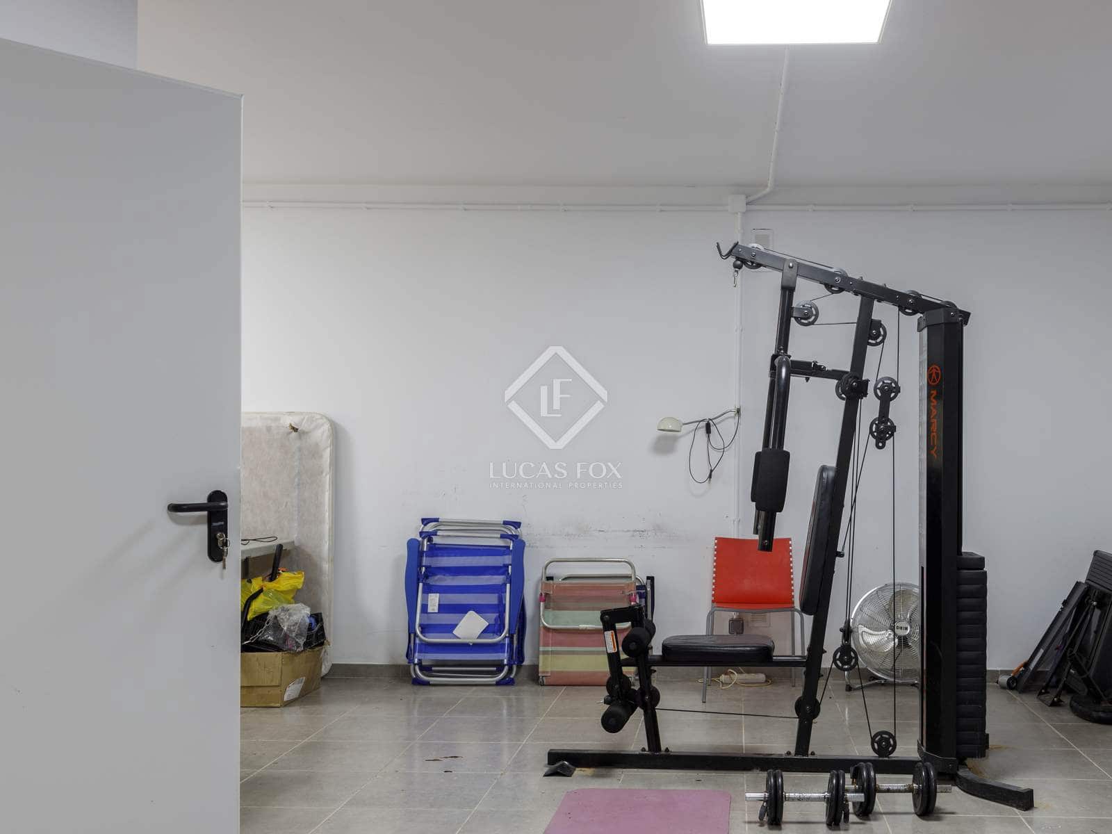 4 bedroom Villa for sale in Masarrochos / Massarrojos with pool garage - € 850,000 (Ref: 8824446)