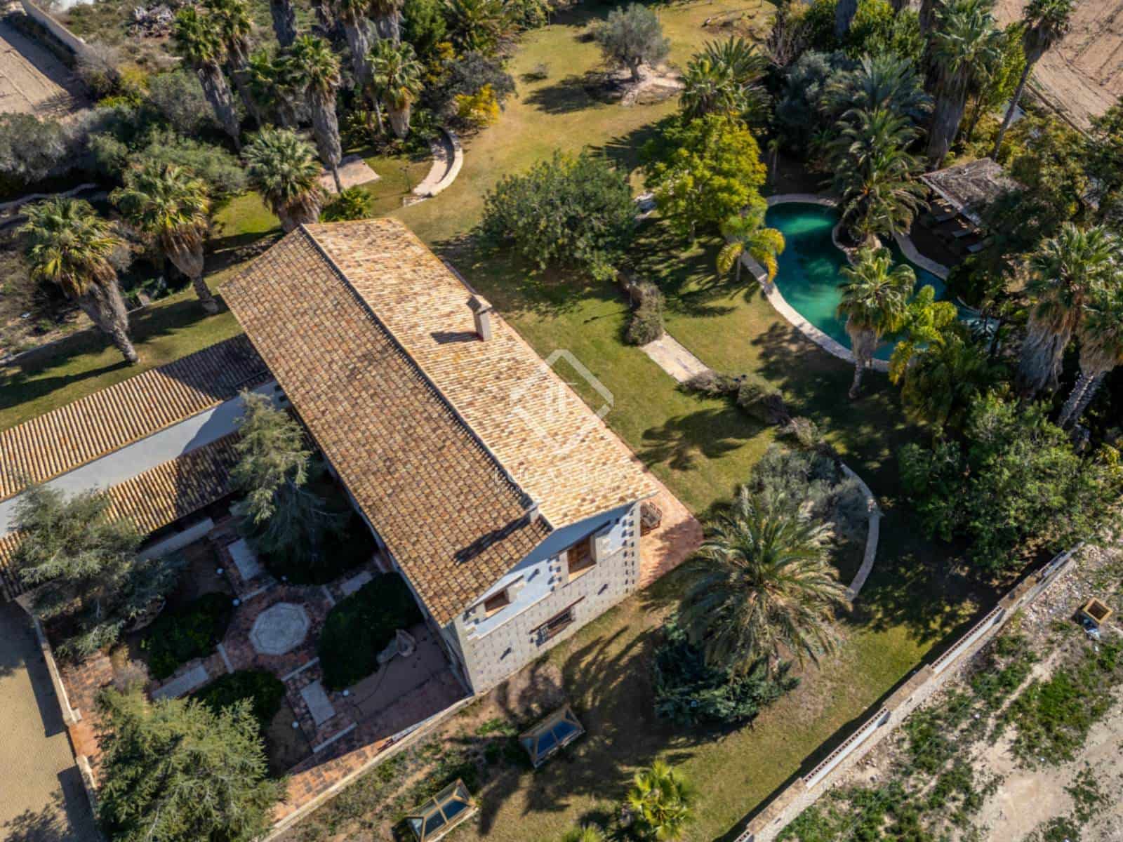 5 Zimmer Villa zu verkaufen in Elche / Elx mit Pool Garage - 2.500.000 € (Ref: 8824447)