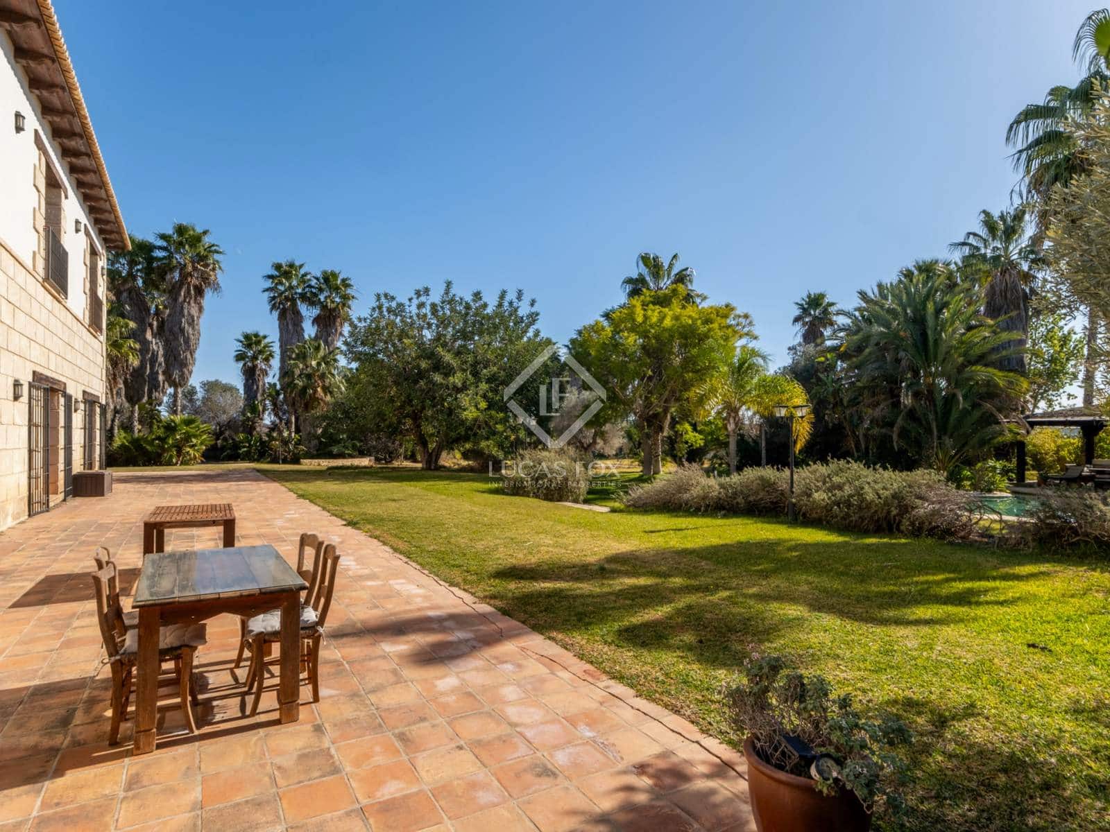 5 Zimmer Villa zu verkaufen in Elche / Elx mit Pool Garage - 2.500.000 € (Ref: 8824447)