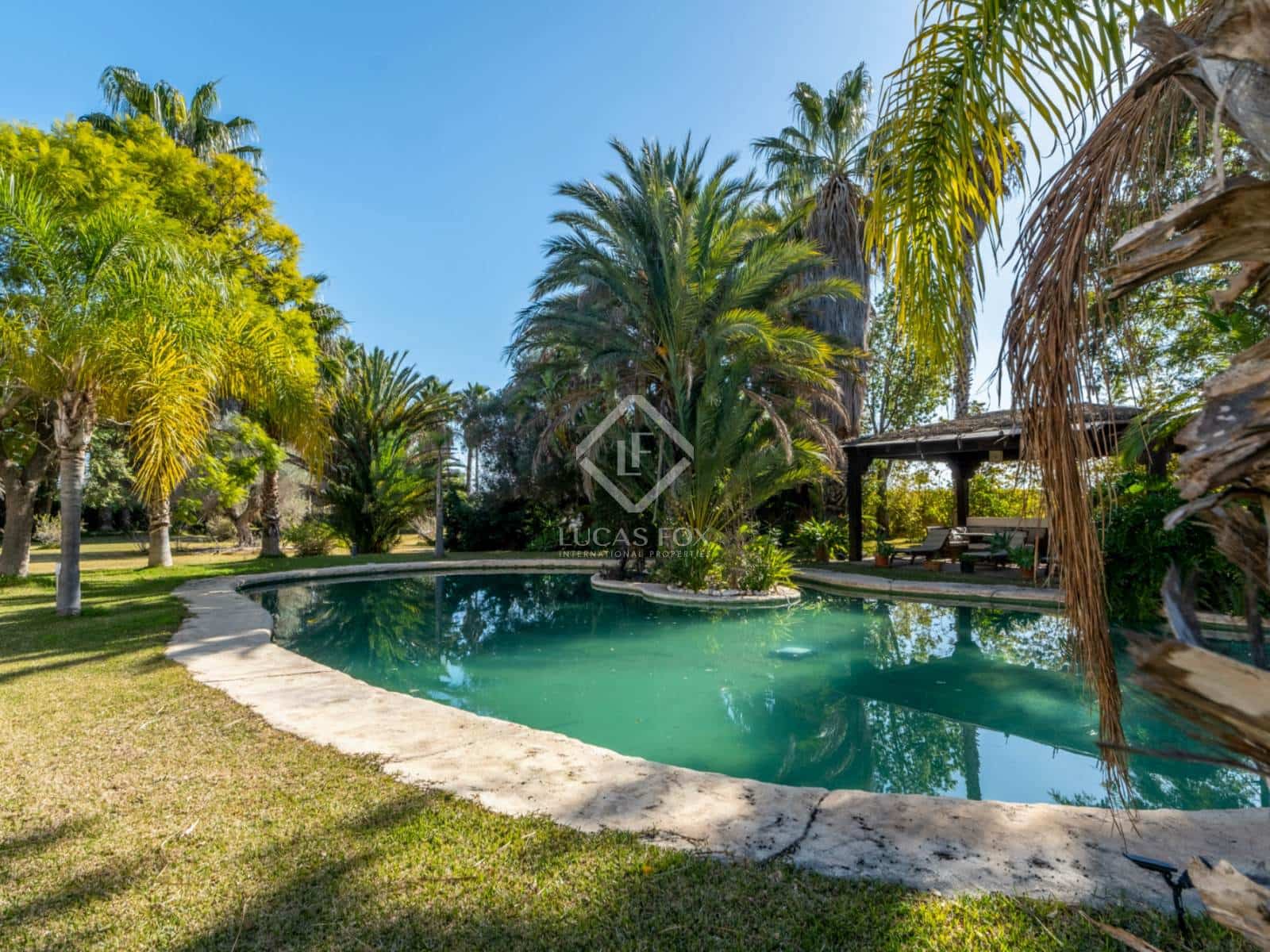 5 Zimmer Villa zu verkaufen in Elche / Elx mit Pool Garage - 2.500.000 € (Ref: 8824447)