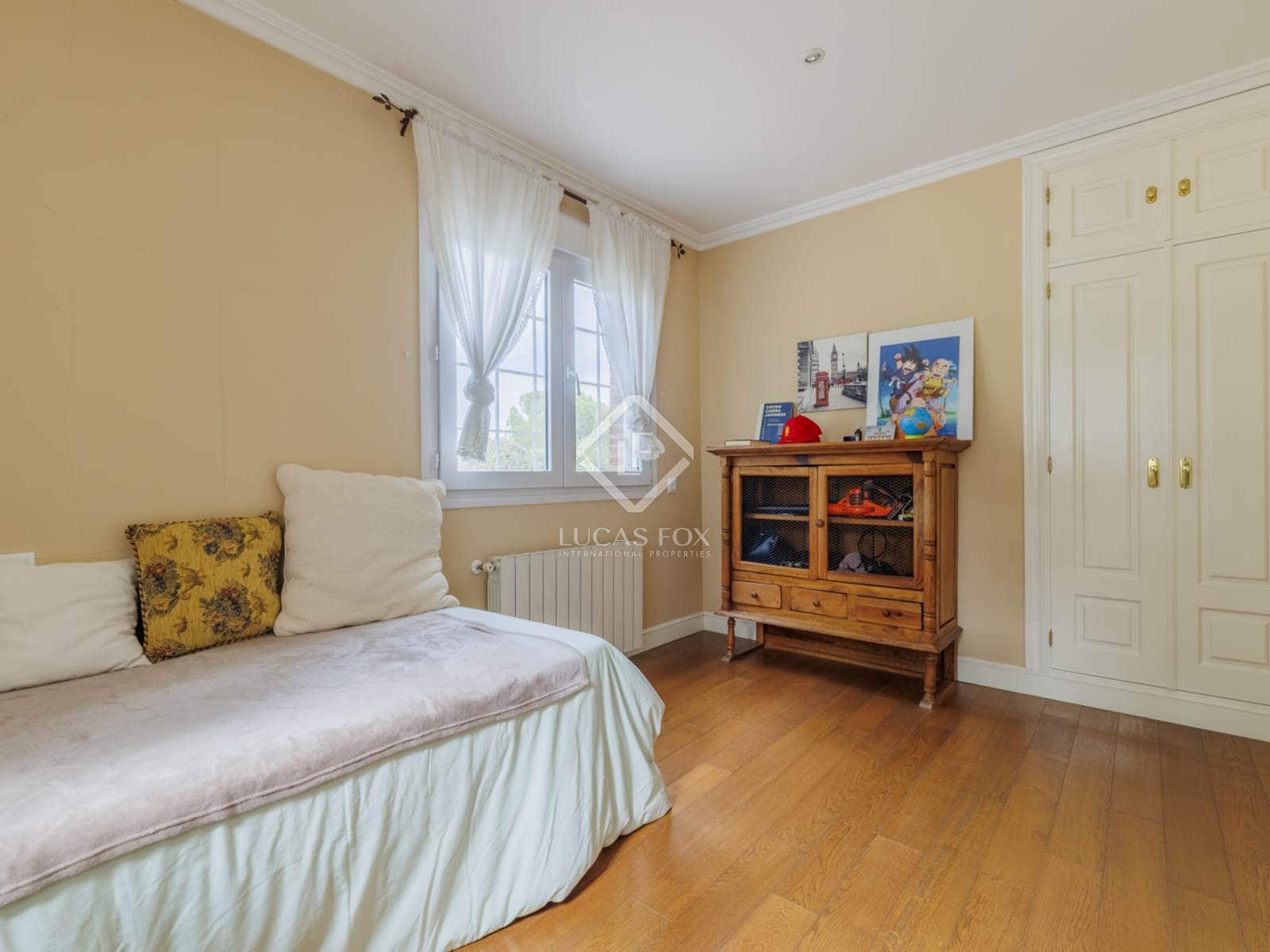 6 soveværelse Villa til salg i Boadilla del Monte med swimmingpool garage - € 1.950.000 (Ref: 8826107)