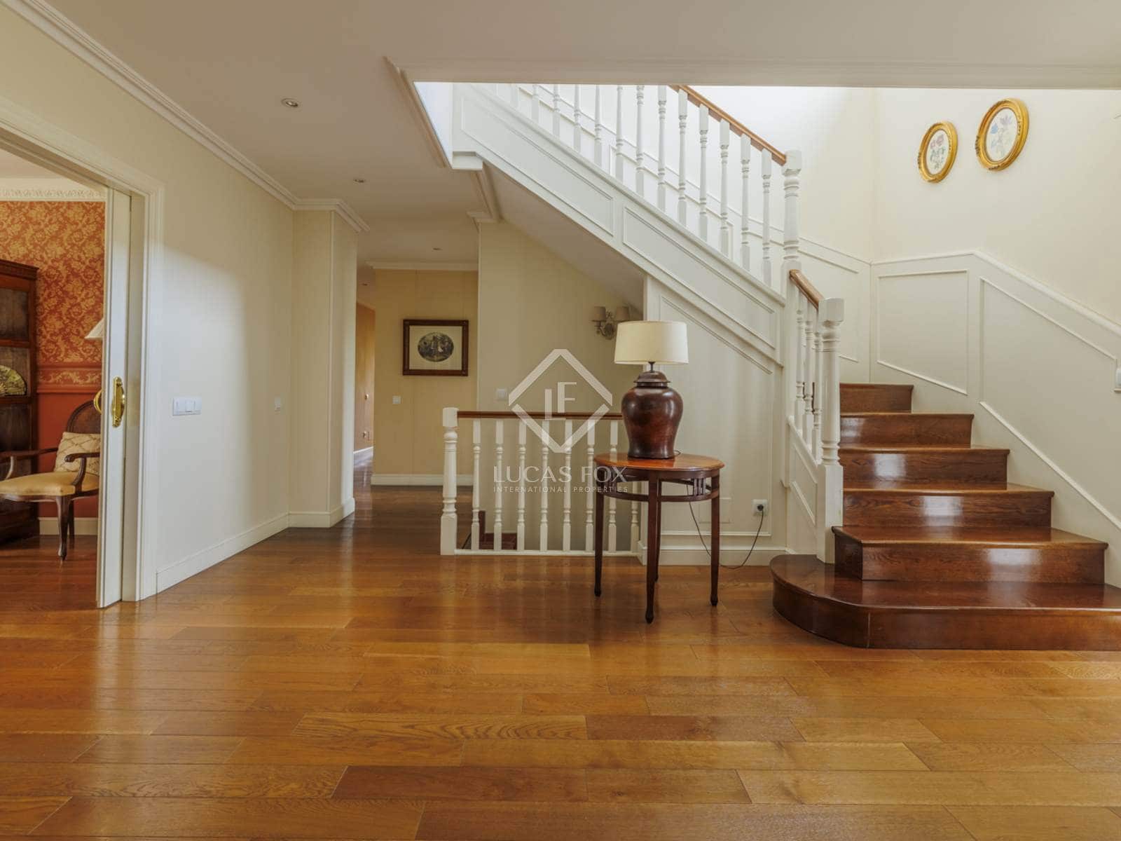 6 soveværelse Villa til salg i Boadilla del Monte med swimmingpool garage - € 1.950.000 (Ref: 8826107)