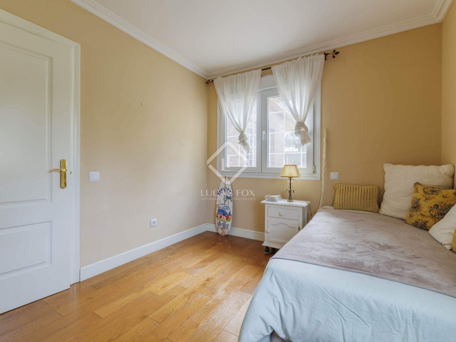 6 soveværelse Villa til salg i Boadilla del Monte med swimmingpool garage - € 1.950.000 (Ref: 8826107)