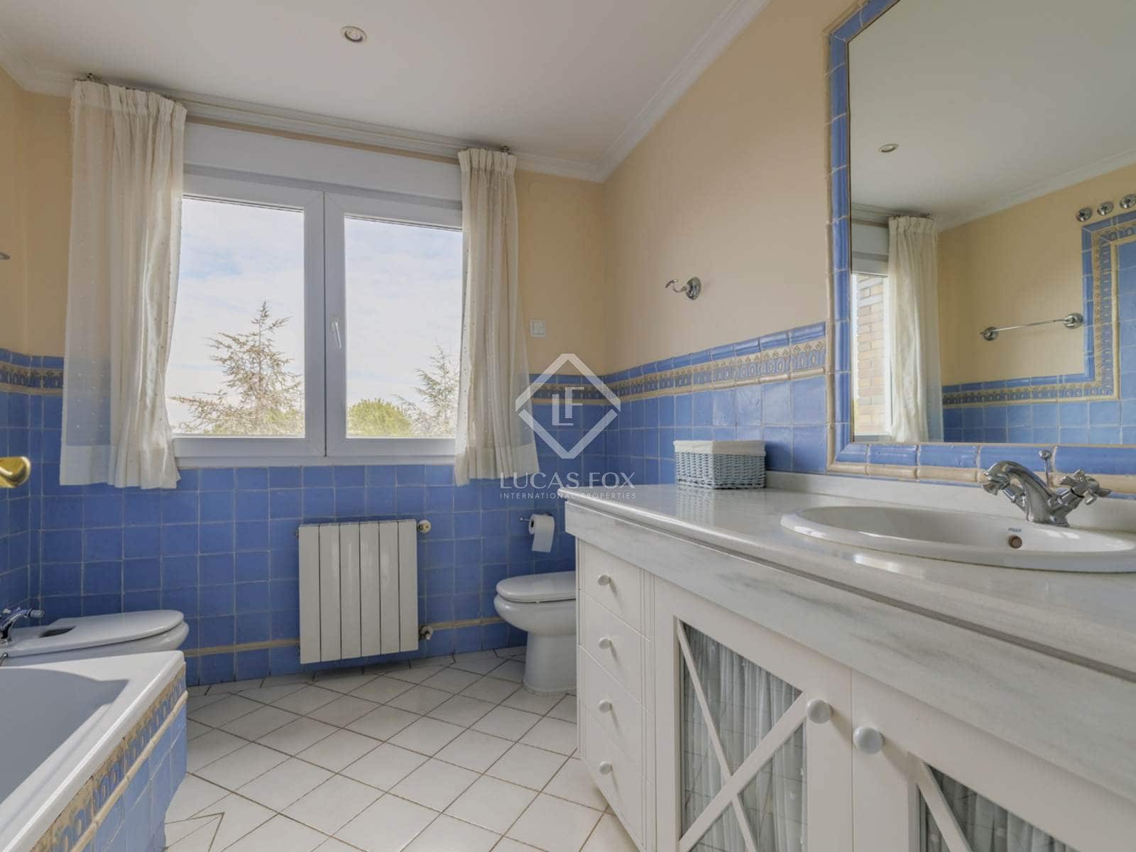 6 soveværelse Villa til salg i Boadilla del Monte med swimmingpool garage - € 1.950.000 (Ref: 8826107)