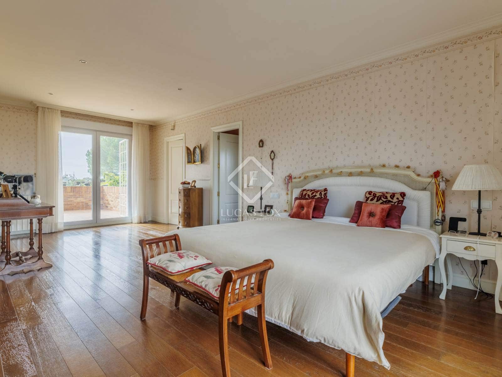 6 soveværelse Villa til salg i Boadilla del Monte med swimmingpool garage - € 1.950.000 (Ref: 8826107)