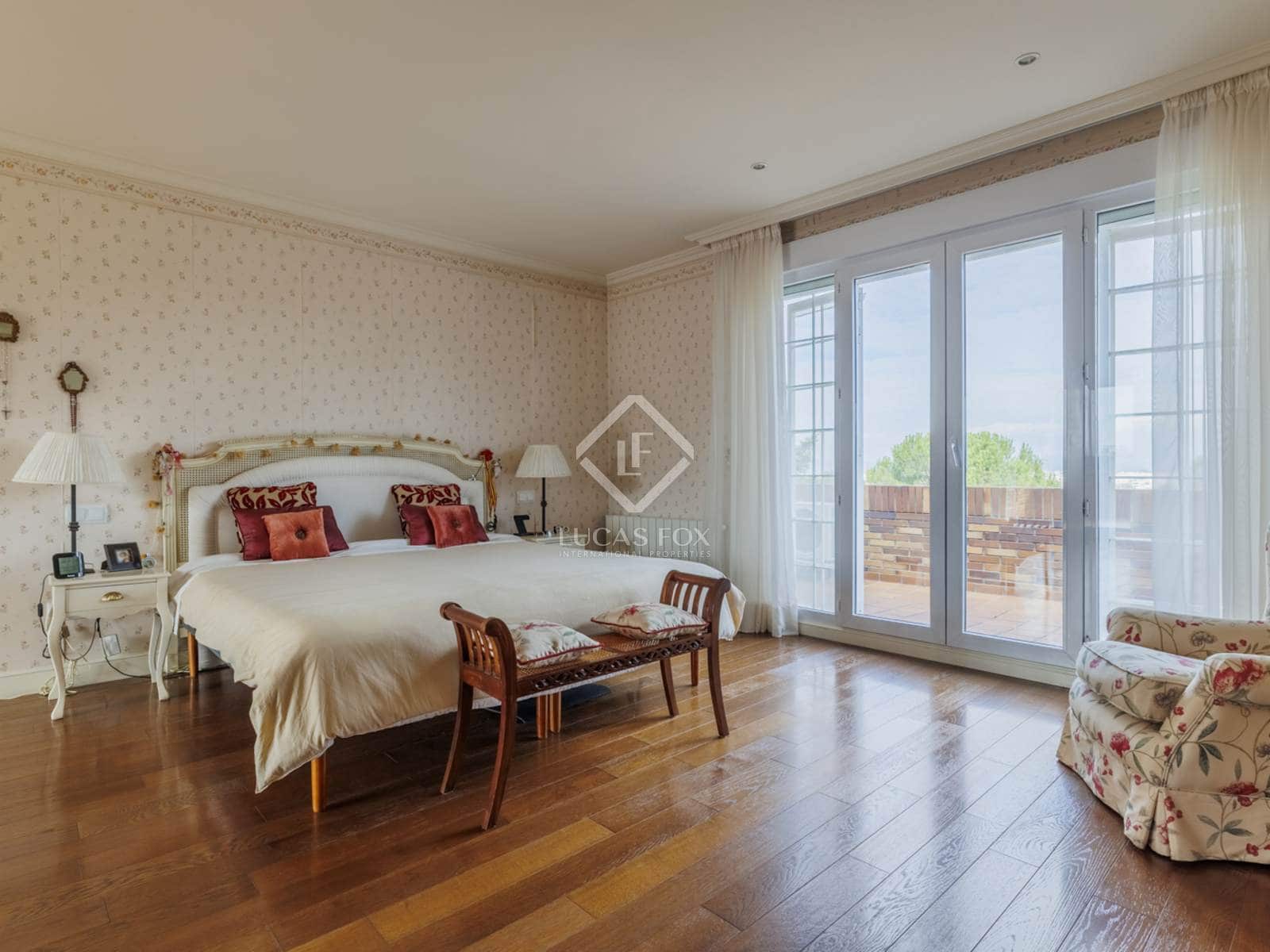 6 soveværelse Villa til salg i Boadilla del Monte med swimmingpool garage - € 1.950.000 (Ref: 8826107)