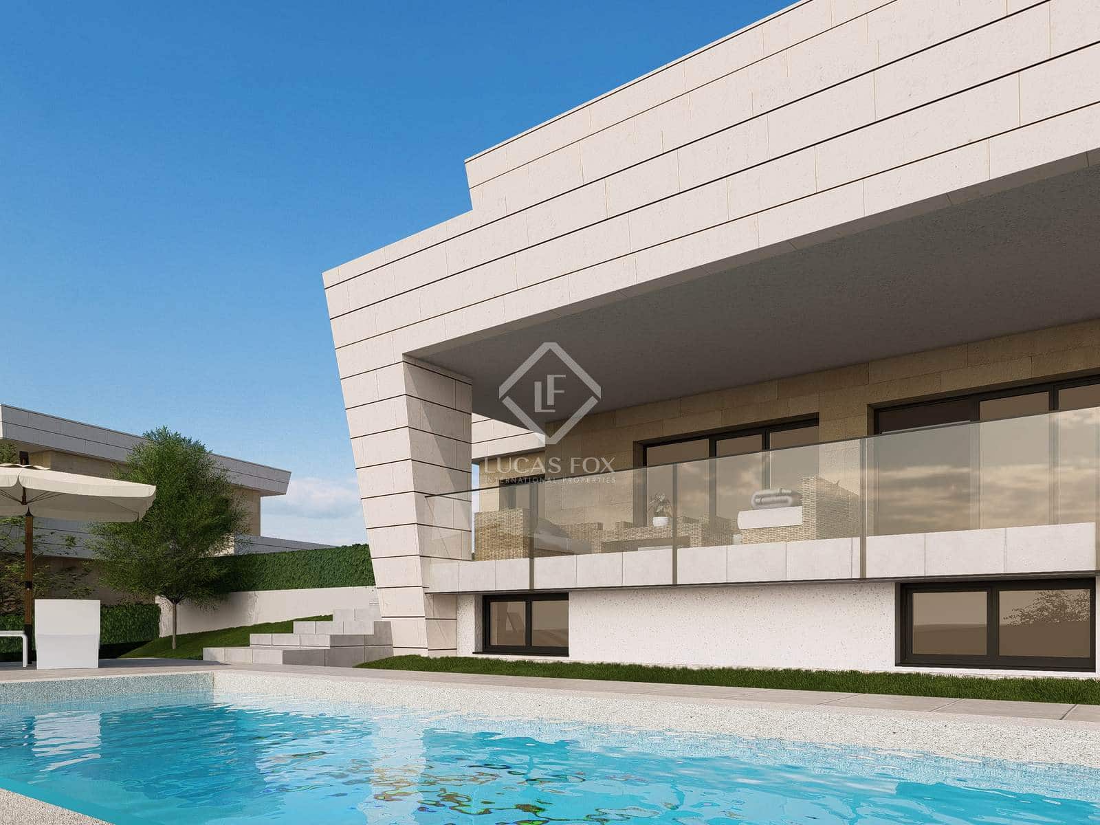 5 soverom Villa til salgs i Las Rozas de Madrid med svømmebasseng garasje - € 1 295 000 (Ref: 8826777)