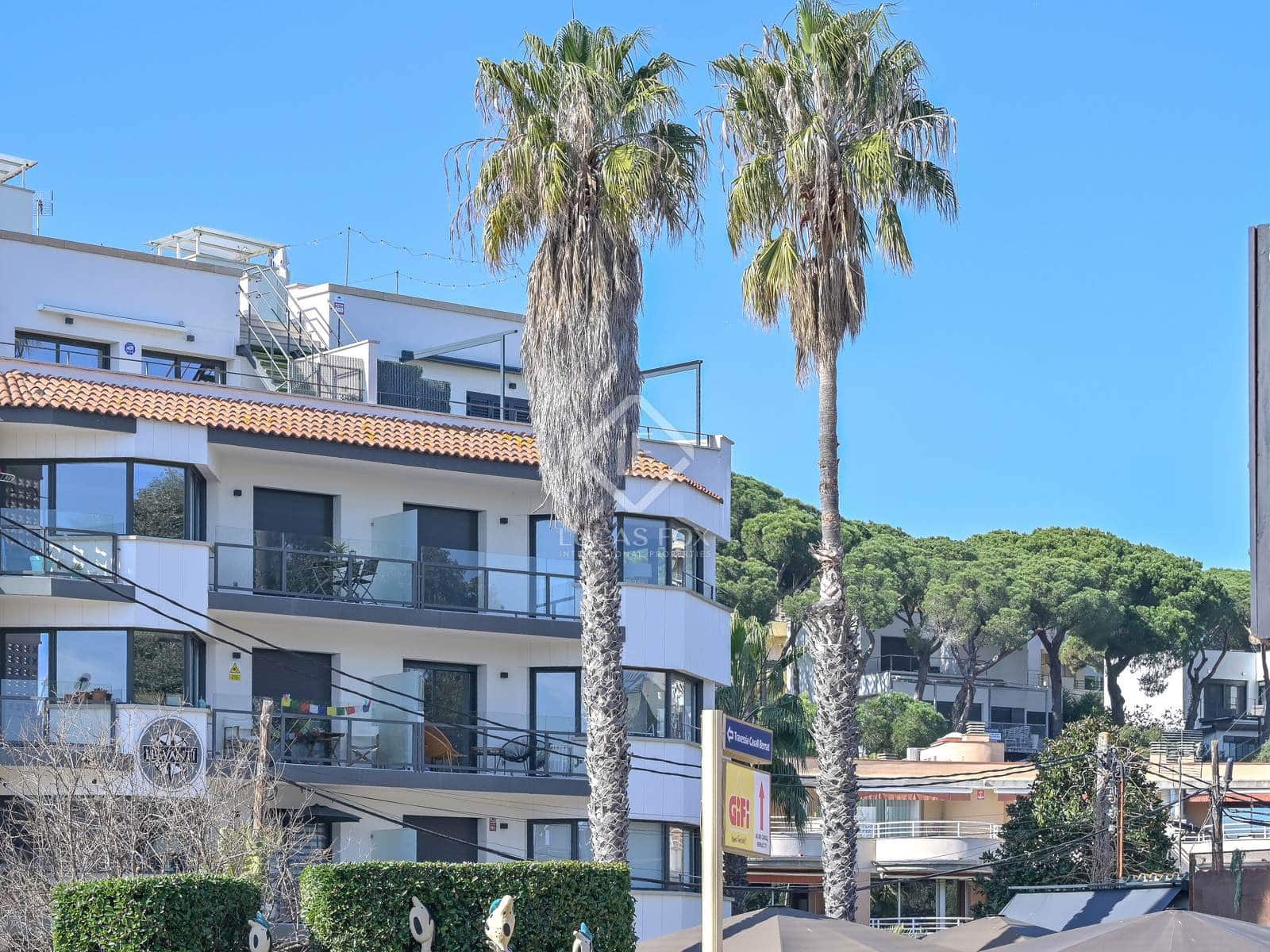 Apartamento de 3 habitaciones en Platja d'Aro en venta con garaje - 390.000 € (Ref: 8829942)