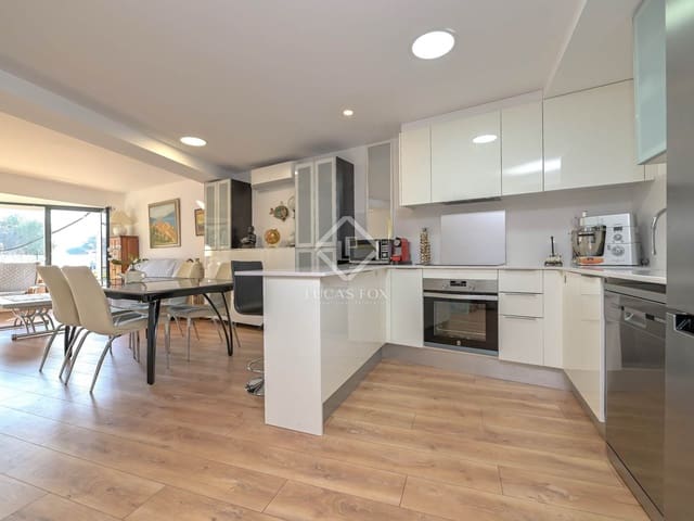 3 slaapkamer Appartement te koop in Platja d'Aro, Castell-Platja d'Aro met garage - € 390.000 (Ref: 8829942)