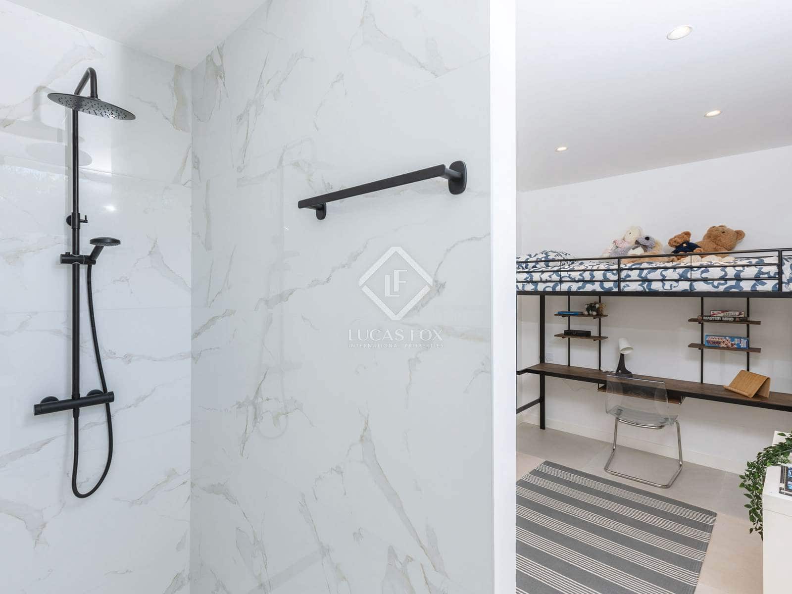 4 bedroom Villa for sale in Sotogrande with pool garage - € 2,395,000 (Ref: 8830007)