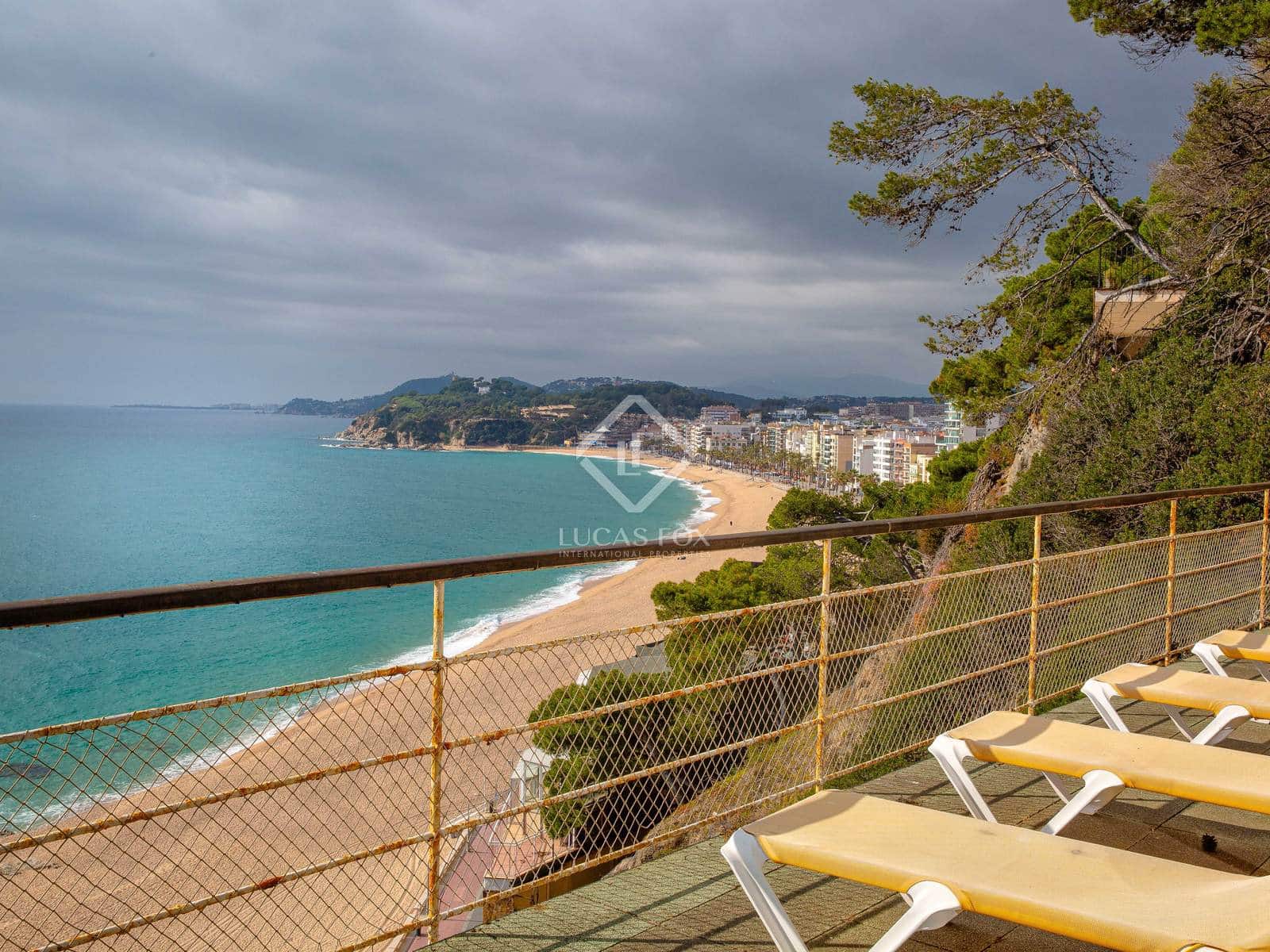 6 slaapkamer Villa te koop in Lloret de Mar met zwembad garage - € 3.500.000 (Ref: 8830199)