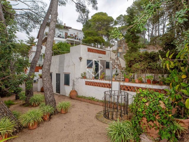 6 slaapkamer Villa te koop in Lloret de Mar met zwembad garage - € 3.500.000 (Ref: 8830199)