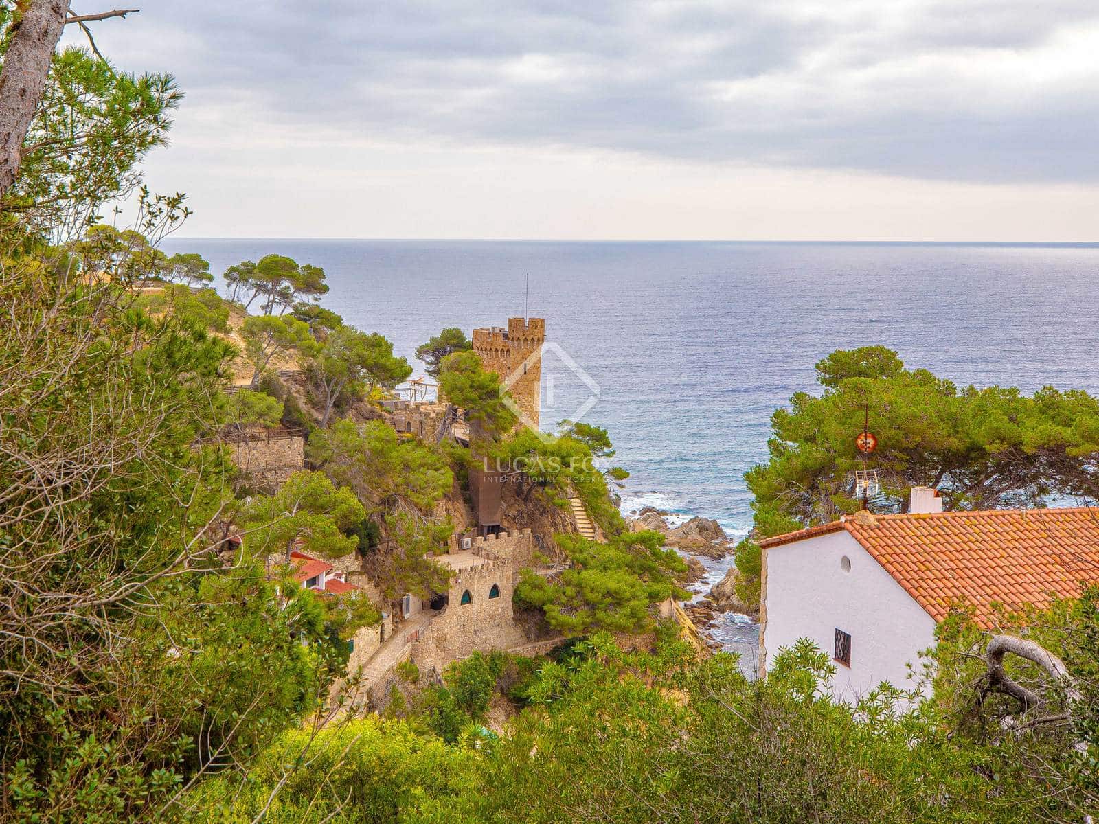 6 slaapkamer Villa te koop in Lloret de Mar met zwembad garage - € 3.500.000 (Ref: 8830199)