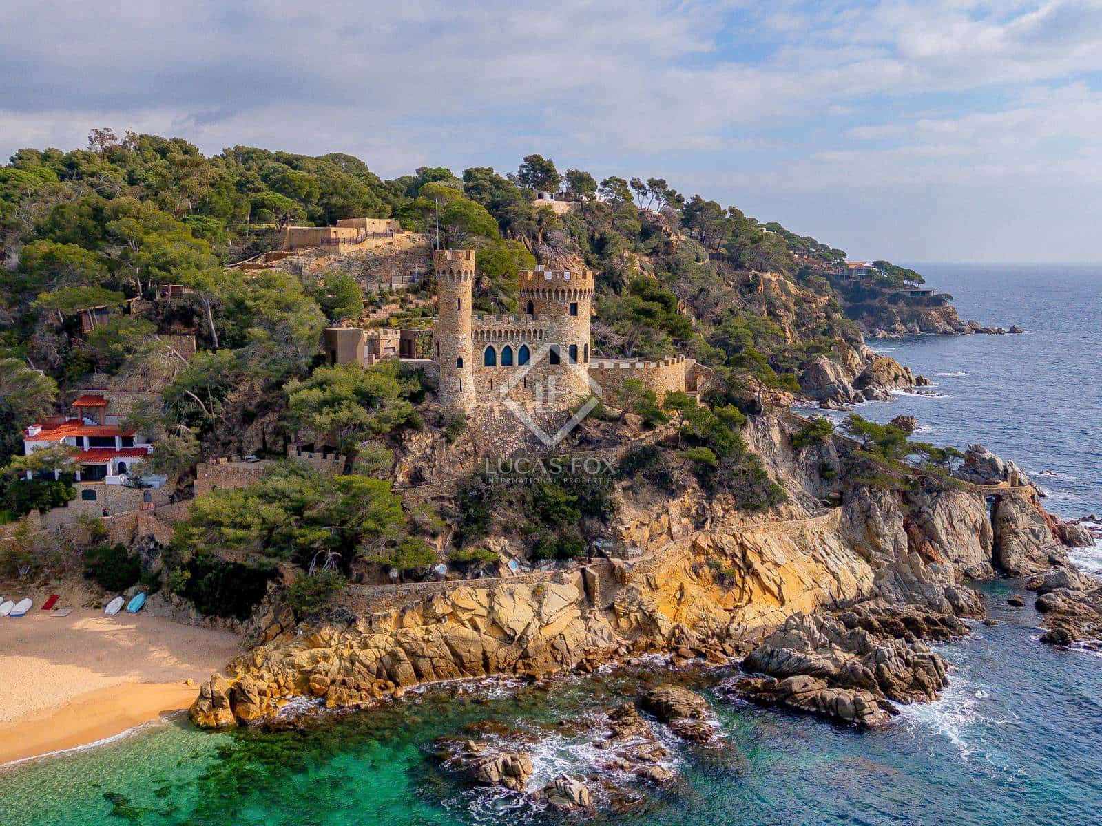 6 slaapkamer Villa te koop in Lloret de Mar met zwembad garage - € 3.500.000 (Ref: 8830199)