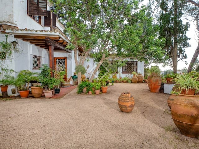 6 slaapkamer Villa te koop in Lloret de Mar met zwembad garage - € 3.500.000 (Ref: 8830199)