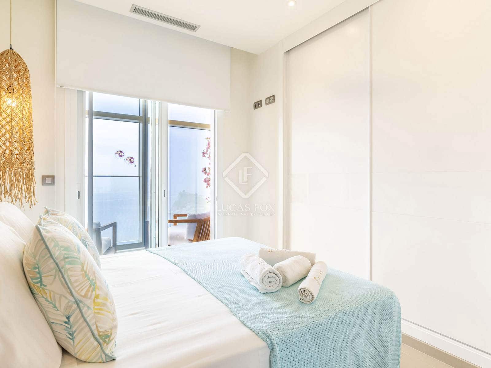 2 soveværelse Lejlighed til salg i Benidorm med swimmingpool garage - € 495.000 (Ref: 8830200)