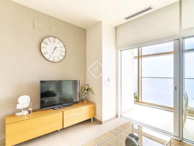 2 bedroom Apartment for sale in Benidorm with pool garage - € 495,000 (Ref: 8830200)