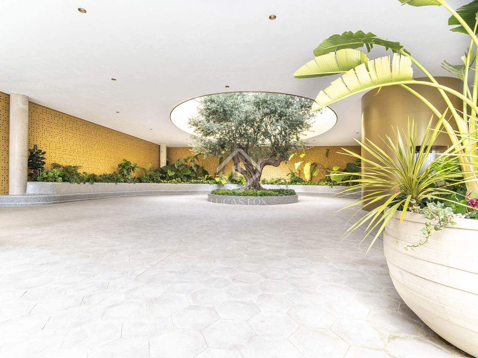 2 soveværelse Lejlighed til salg i Benidorm med swimmingpool garage - € 495.000 (Ref: 8830200)