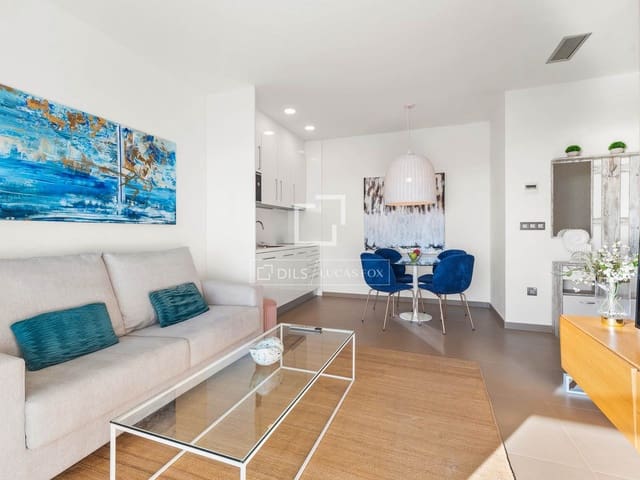 2 bedroom Apartment for sale in Benidorm with pool garage - € 495,000 (Ref: 8830200)